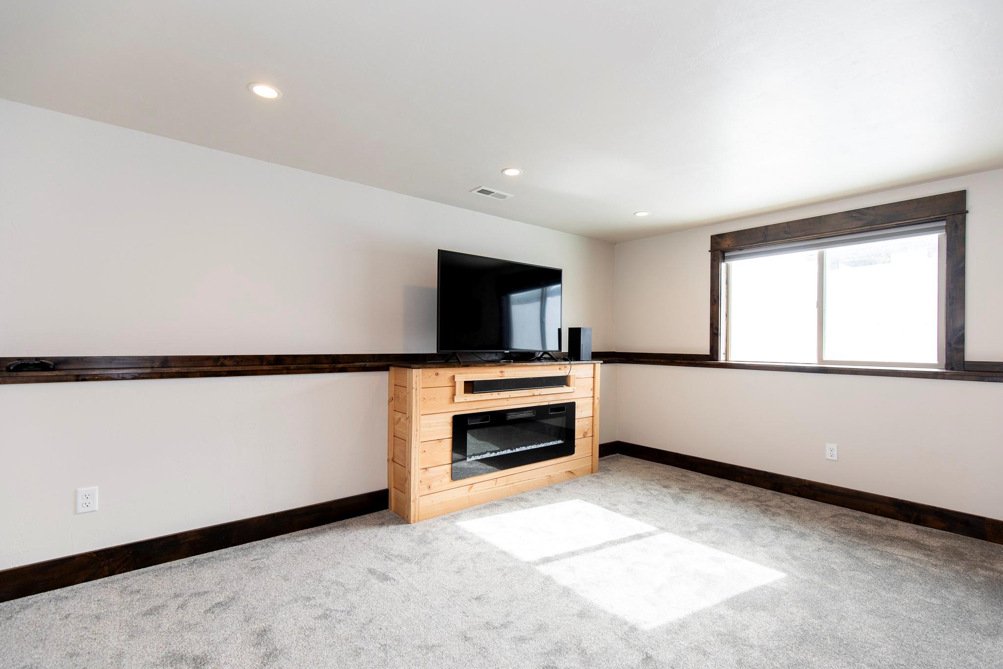 1712 Shelby Avenue Property Photo 30