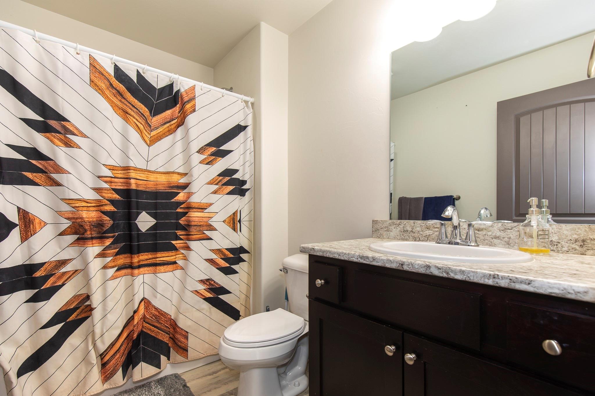 1712 Shelby Avenue Property Photo 33