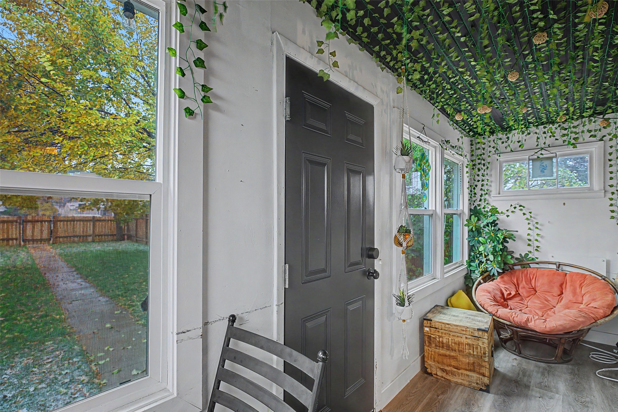 1015 5th Avenue S Property Photo 2