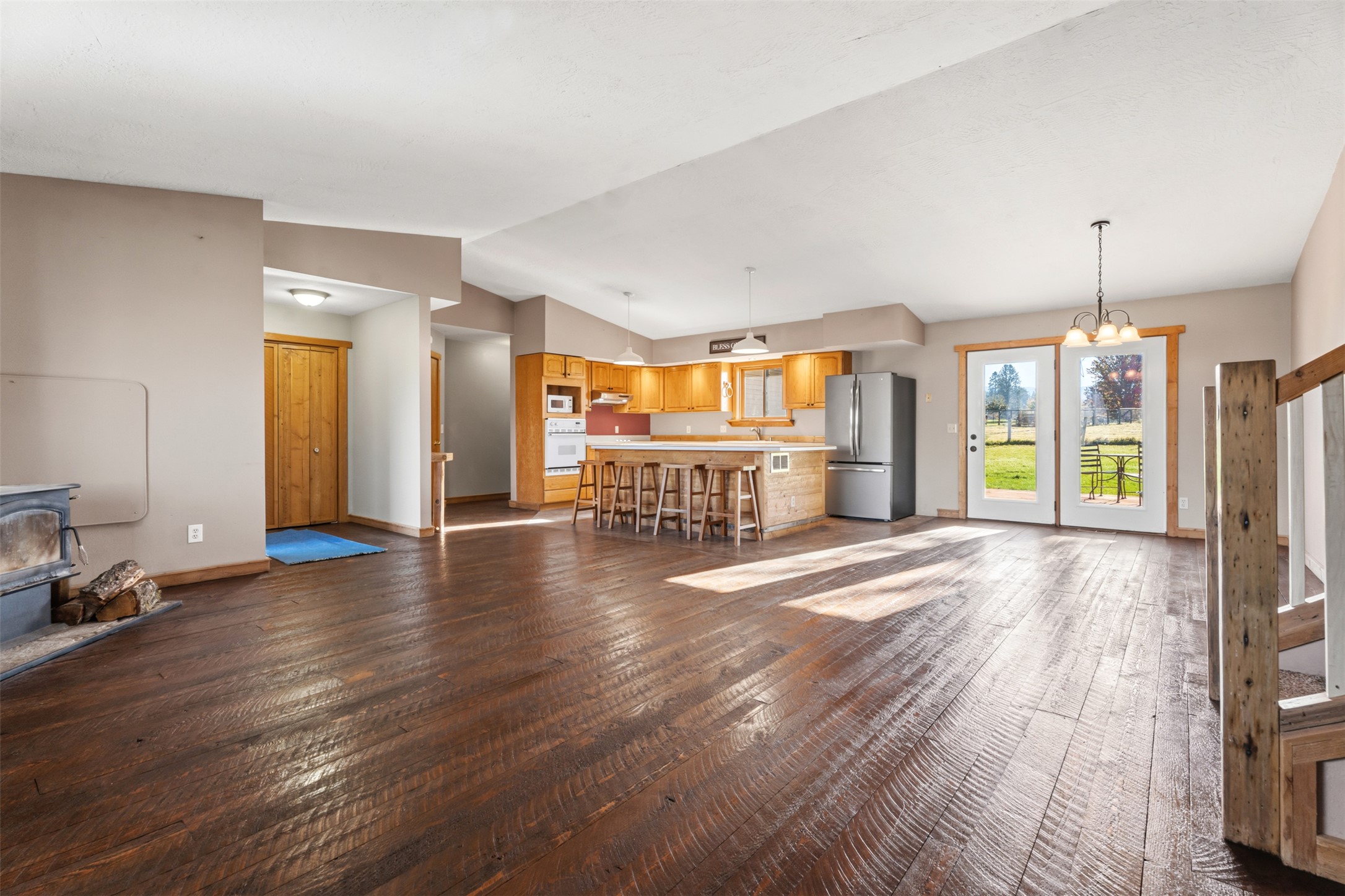 311 Danette Drive Property Photo 14