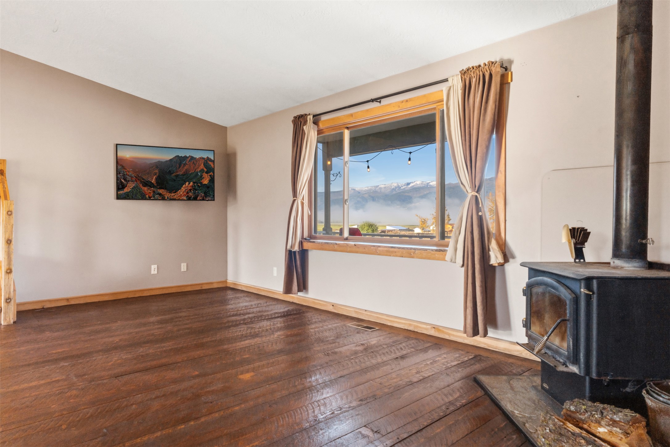 311 Danette Drive Property Photo 15