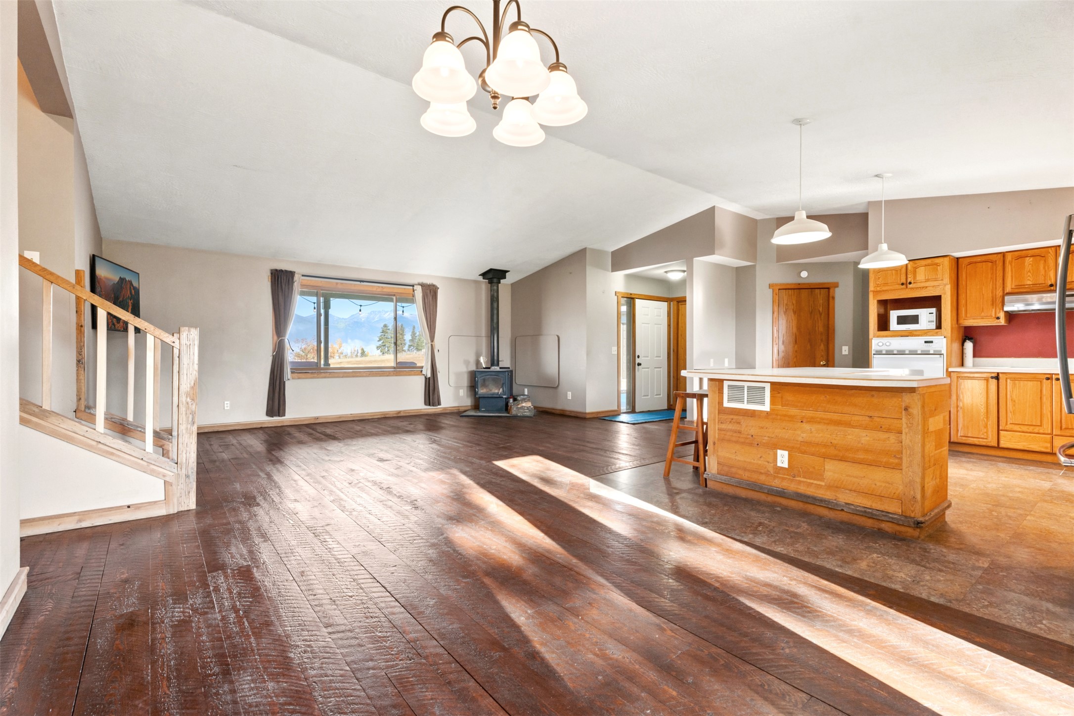 311 Danette Drive Property Photo 16