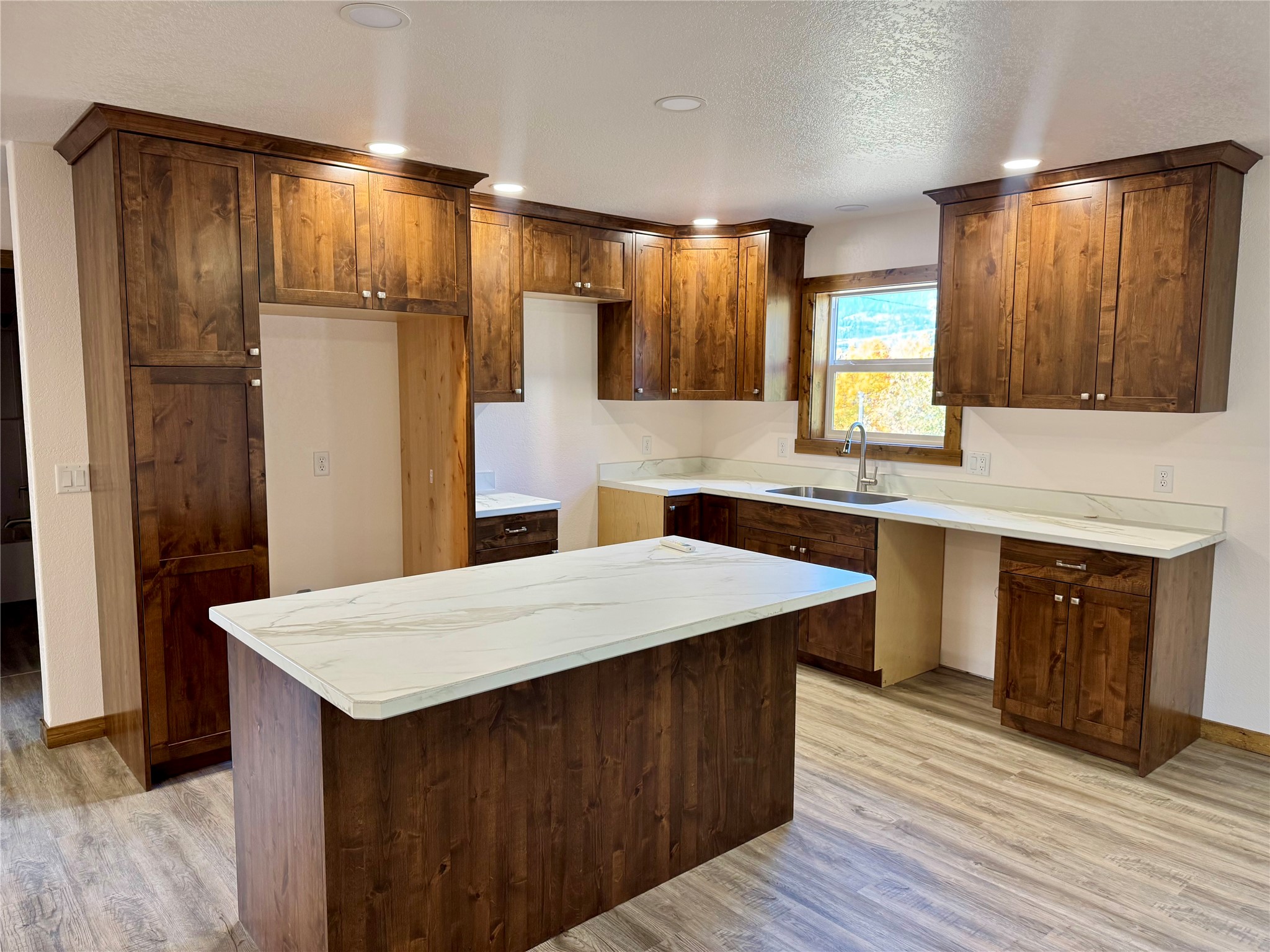 219 N Gallatin Street Property Photo 8