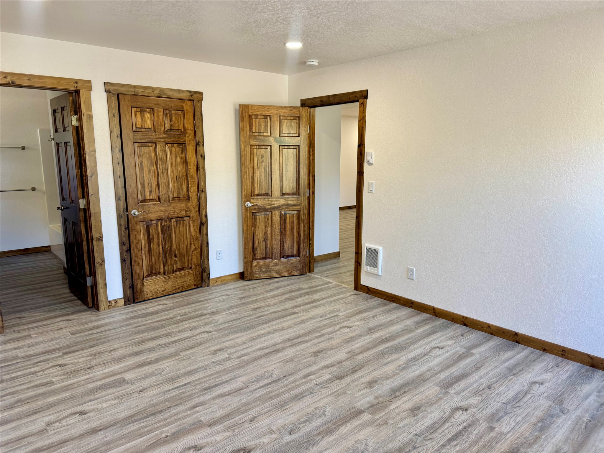 219 N Gallatin Street Property Photo 10