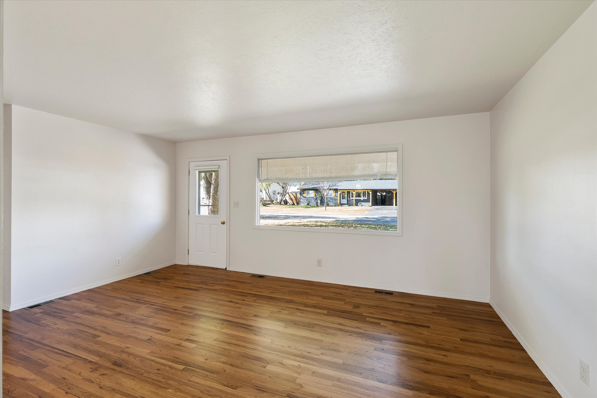 123 Highwood Drive Property Photo 6