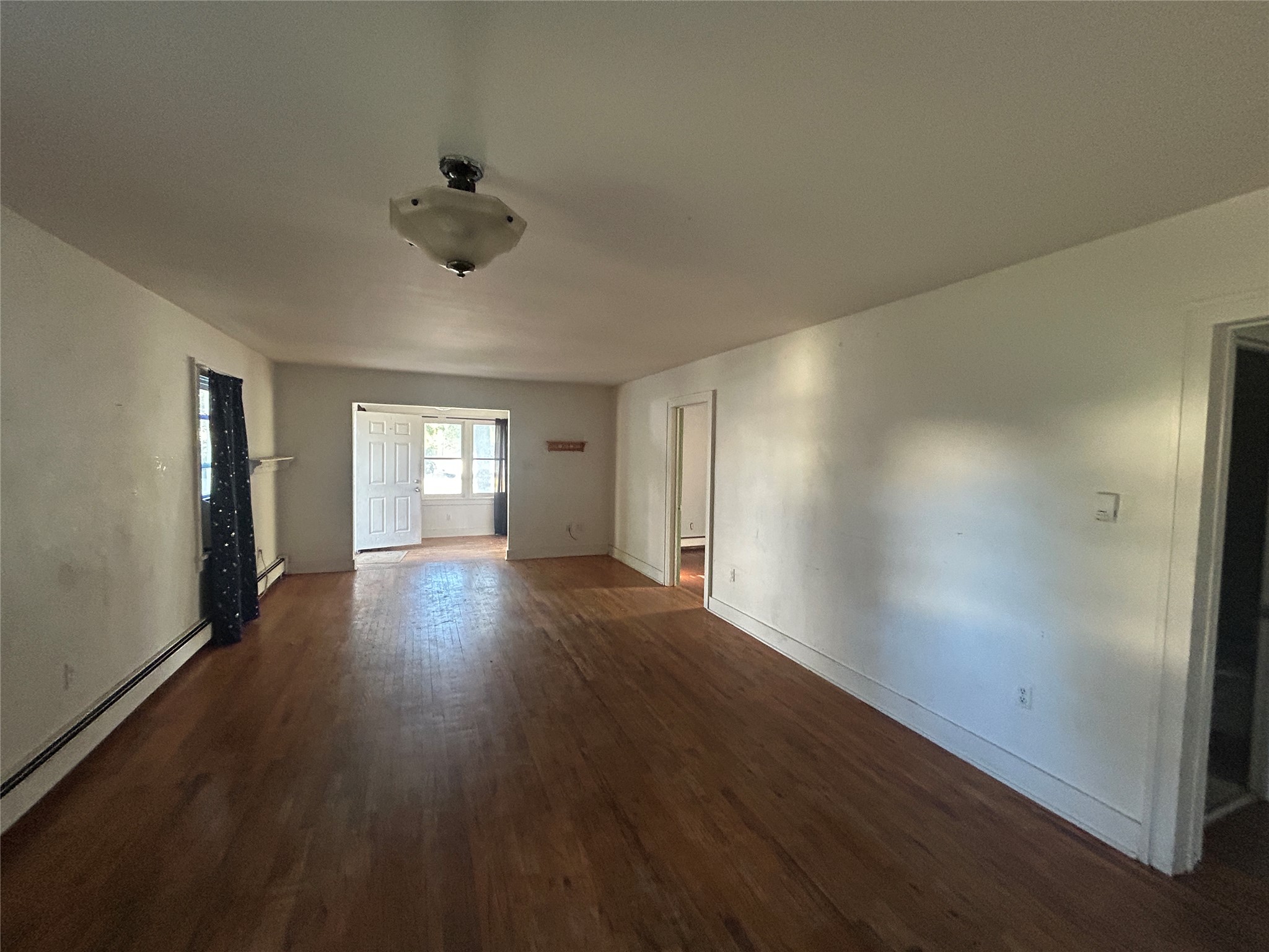 1427 W Crawford Street Property Photo 12