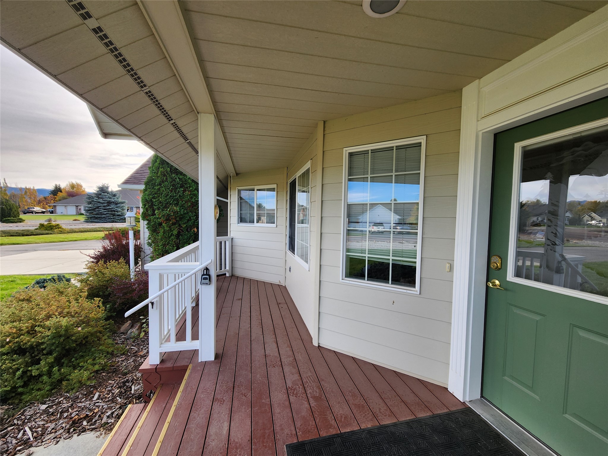 223 Carriage Road Property Photo 4