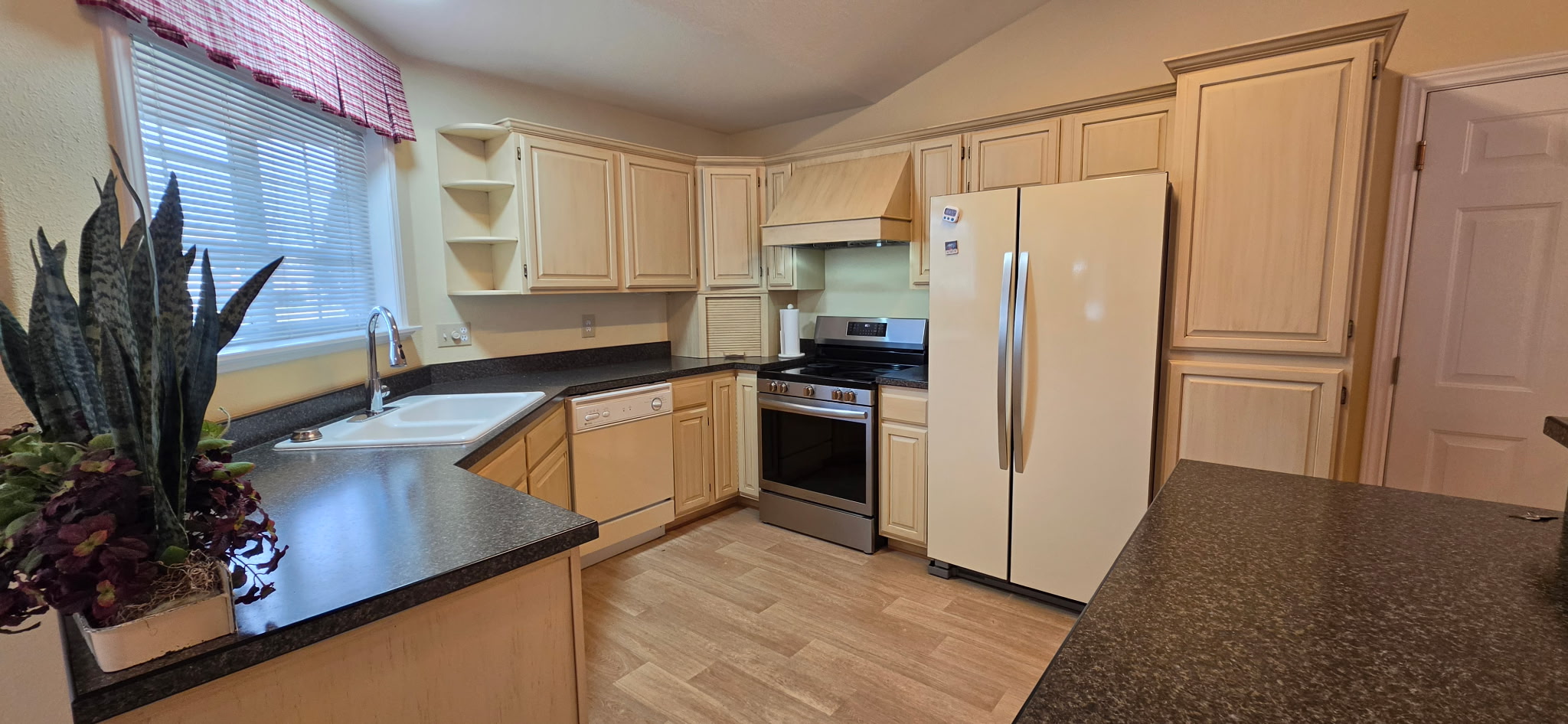 223 Carriage Road Property Photo 15