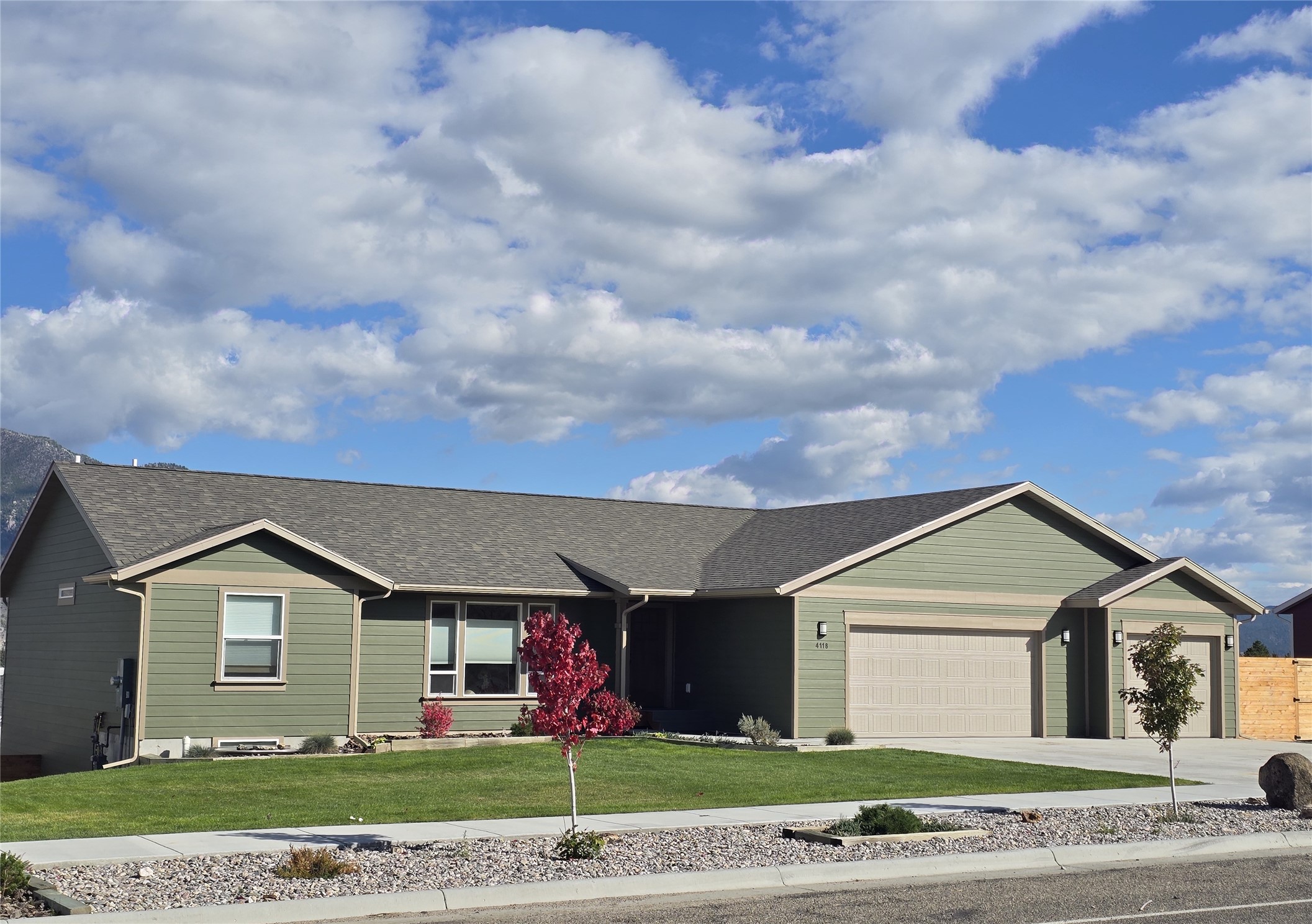 4118 Western Boulevard Property Photo 2