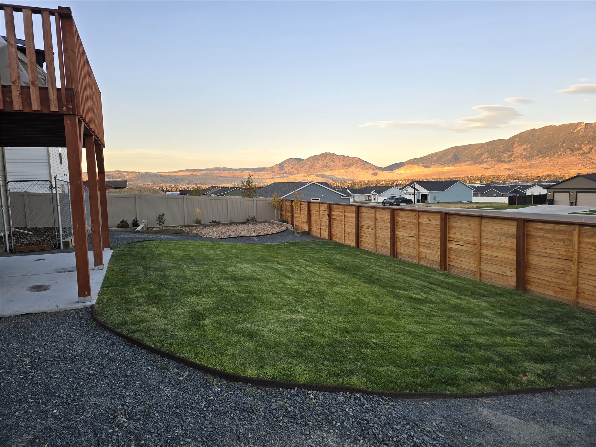 4118 Western Boulevard Property Photo 3