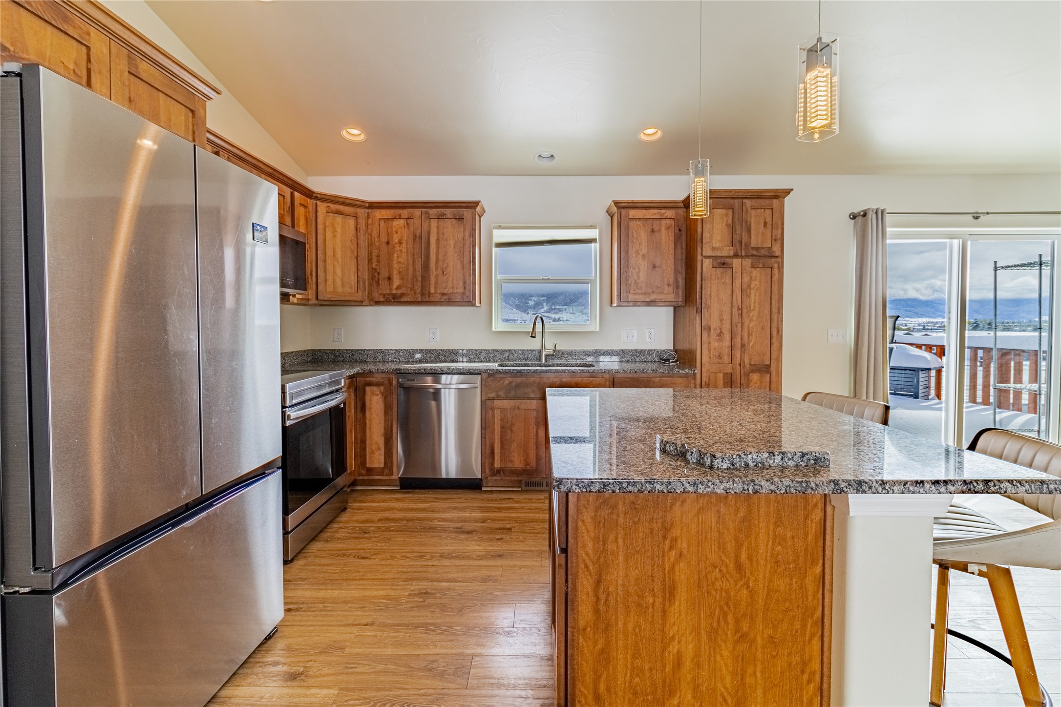4118 Western Boulevard Property Photo 6