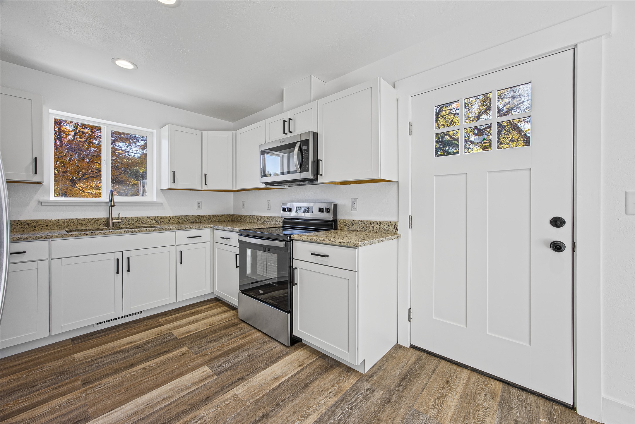601,603,605 River Street Property Photo 15