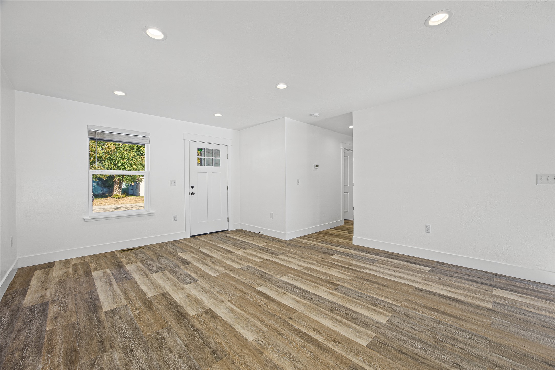 601,603,605 River Street Property Photo 31