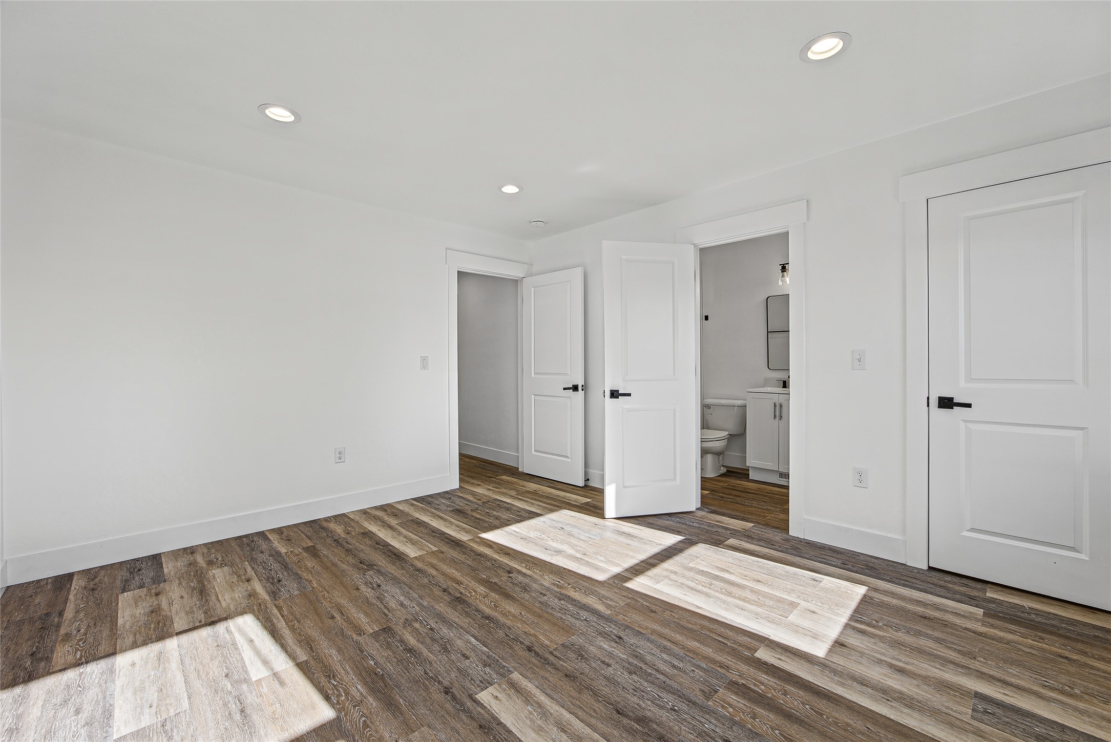 601,603,605 River Street Property Photo 43