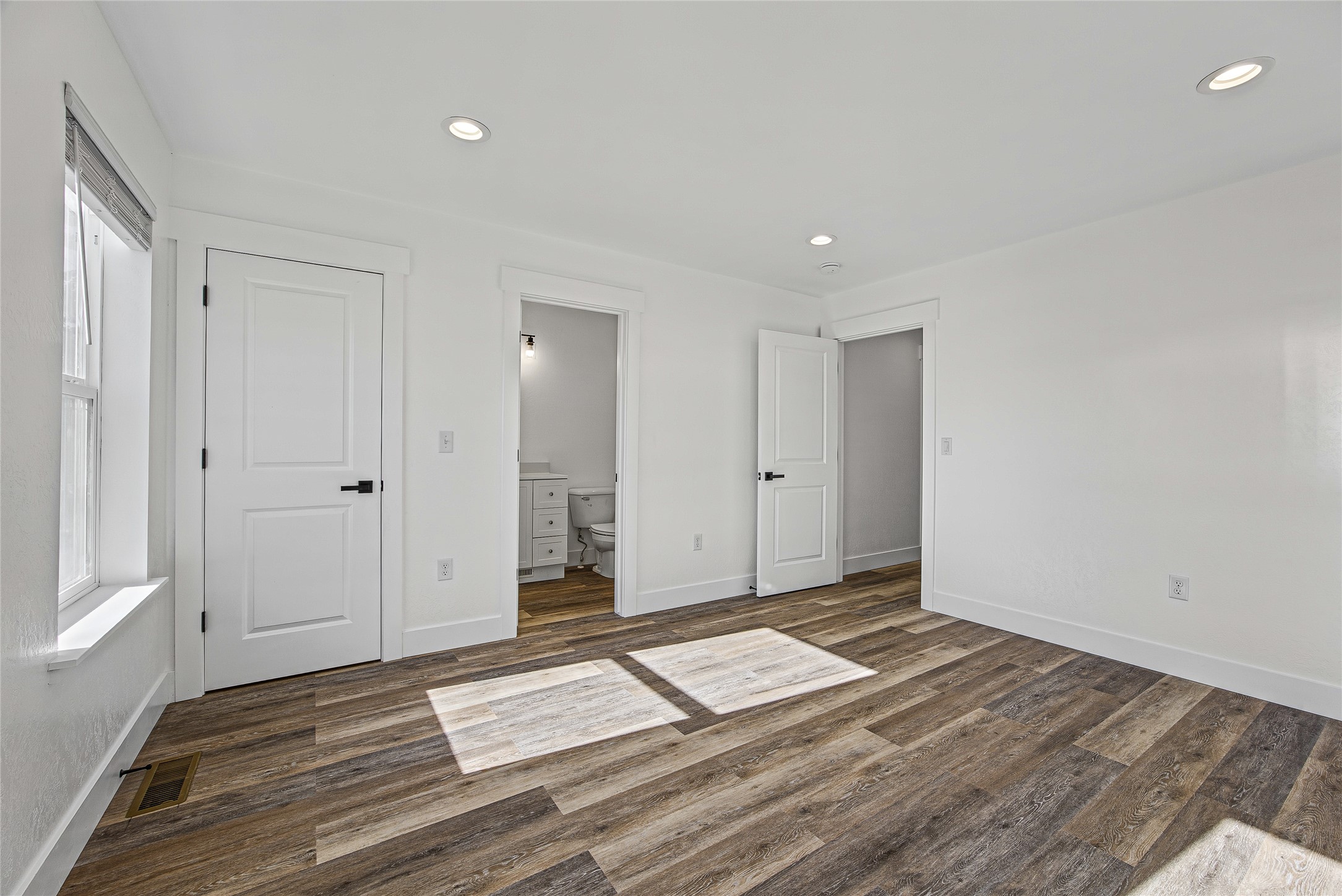 601,603,605 River Street Property Photo 60