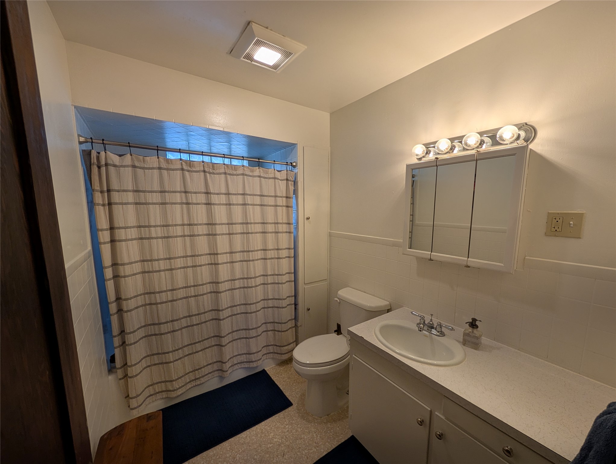 1727 Phillips Avenue Property Photo 8