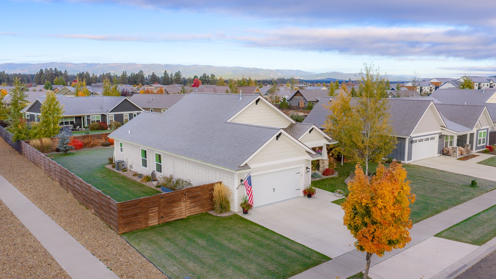 167 Swede Trail Property Photo 4