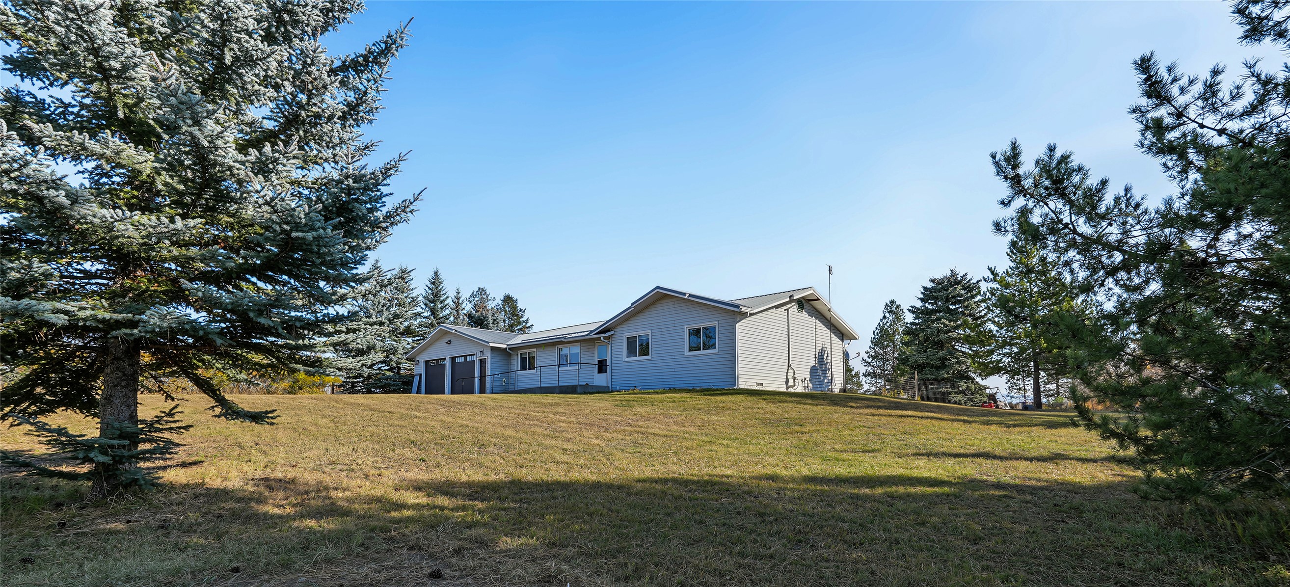 1710 Pines Boulevard Property Photo 7
