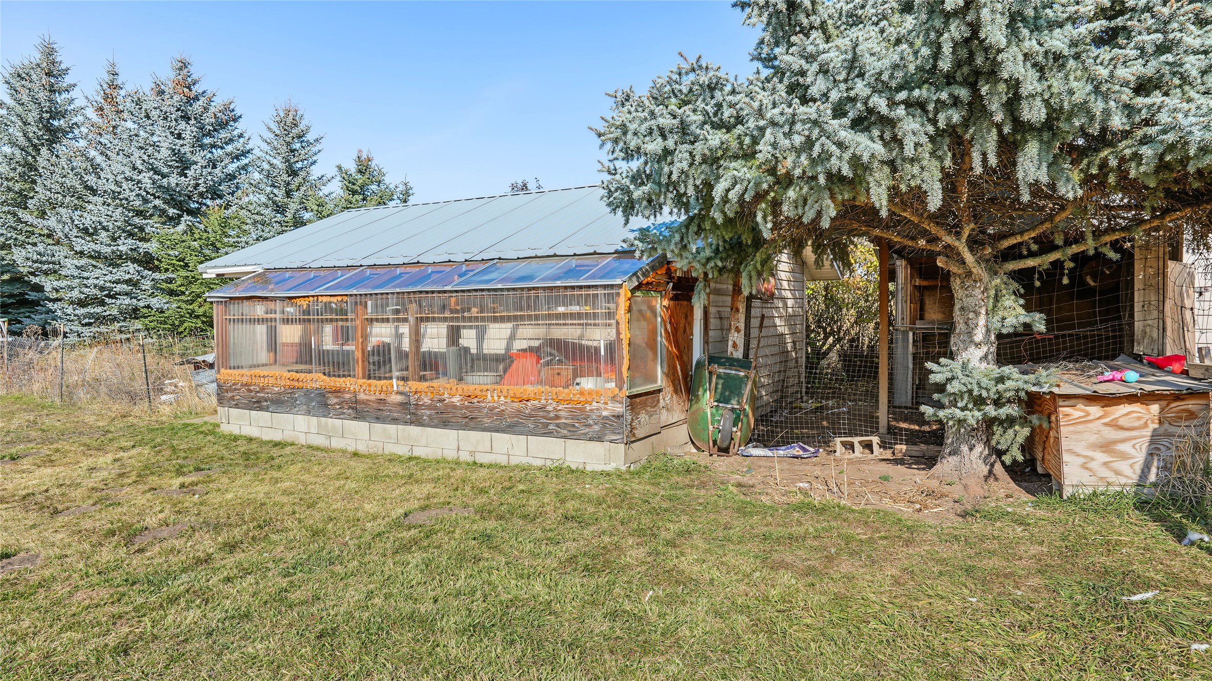 1710 Pines Boulevard Property Photo 41