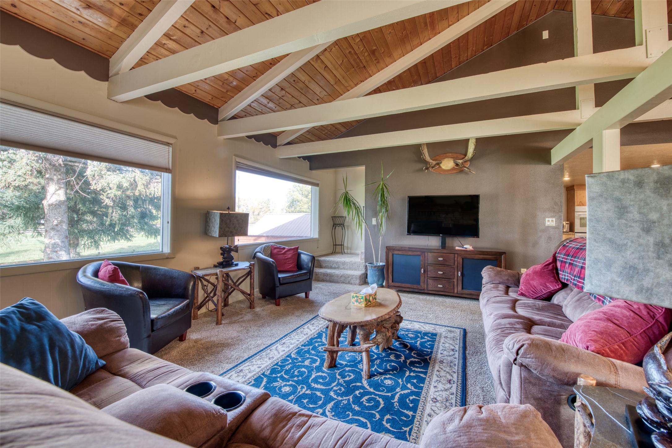 4485 Thorning Loop Property Photo 7