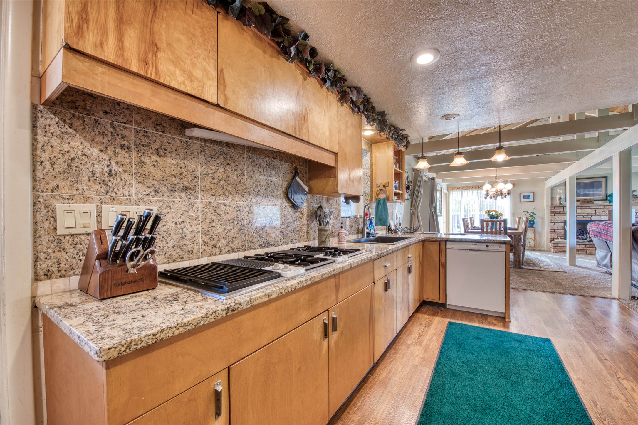 4485 Thorning Loop Property Photo 15