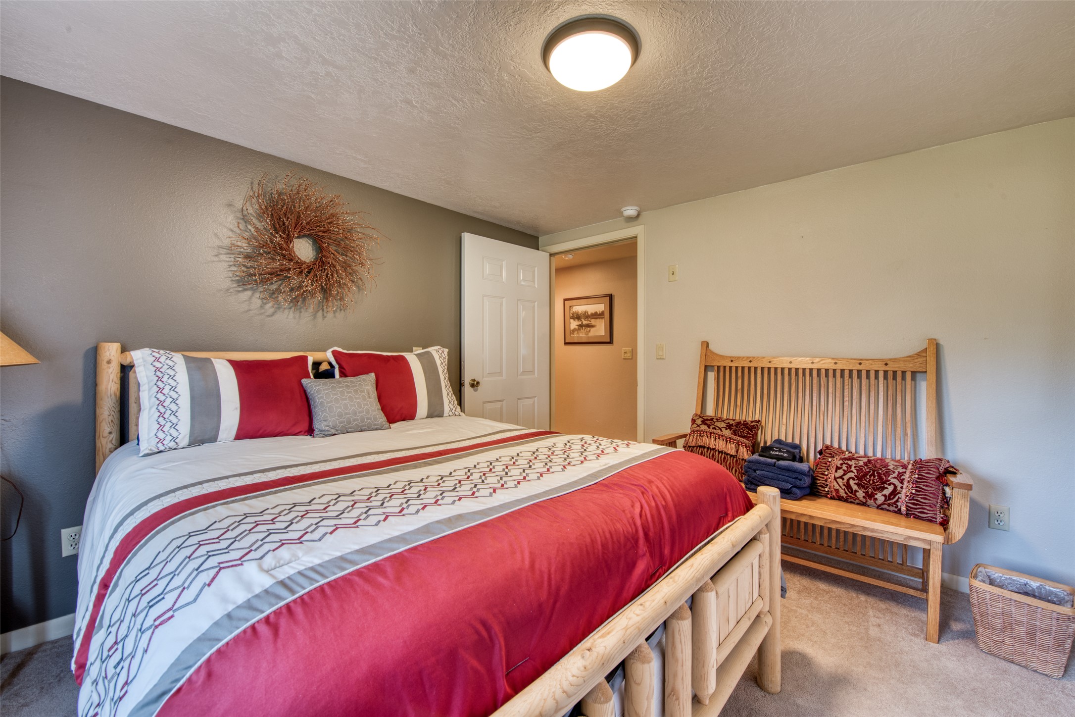 4485 Thorning Loop Property Photo 18