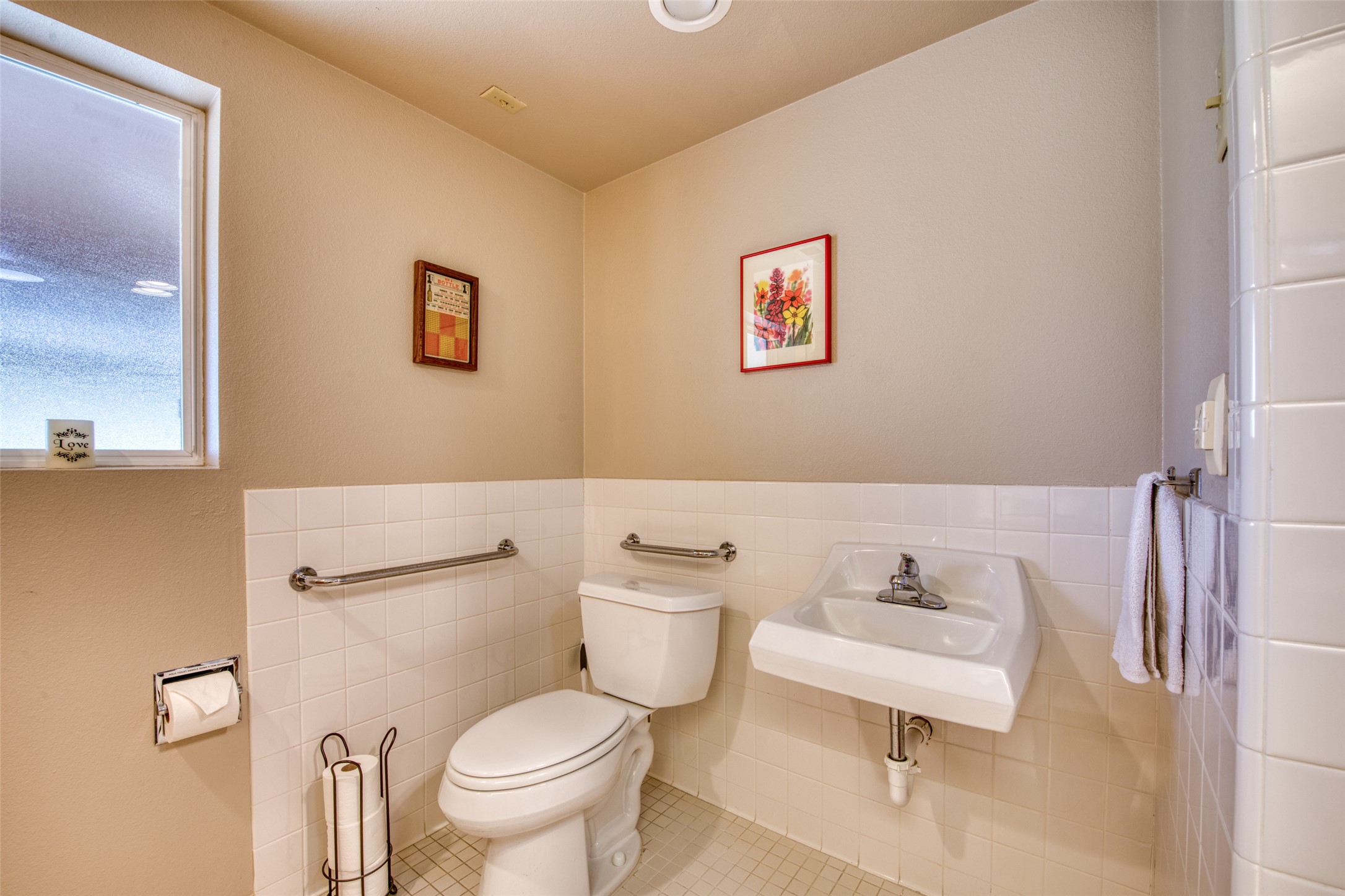 4485 Thorning Loop Property Photo 21