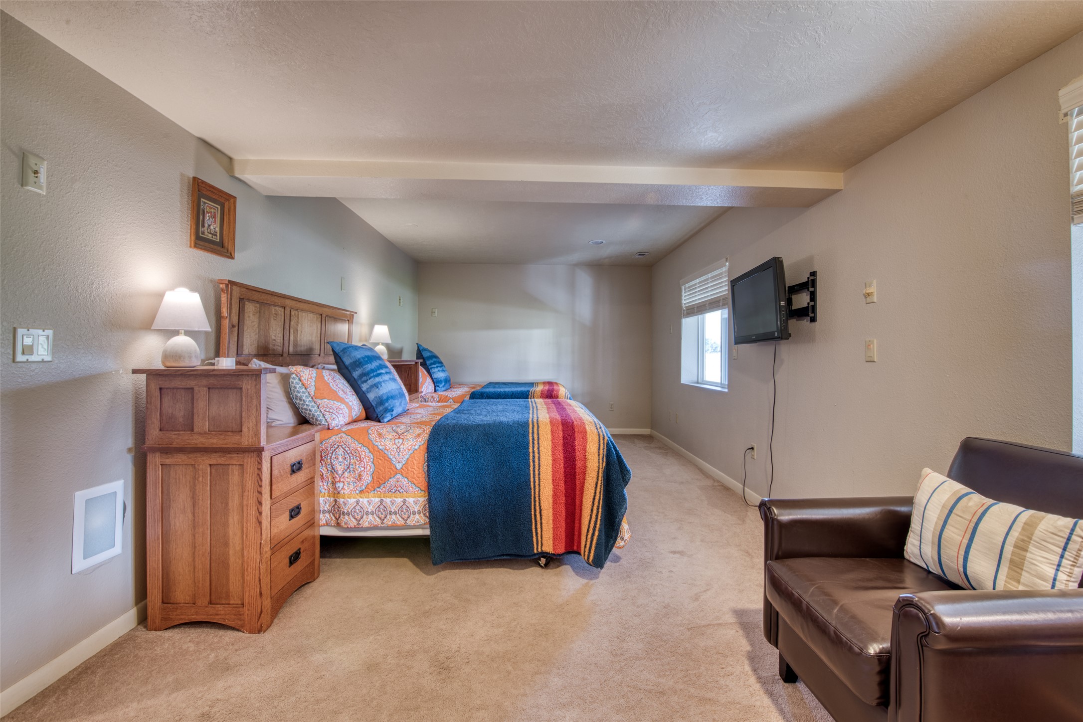 4485 Thorning Loop Property Photo 27