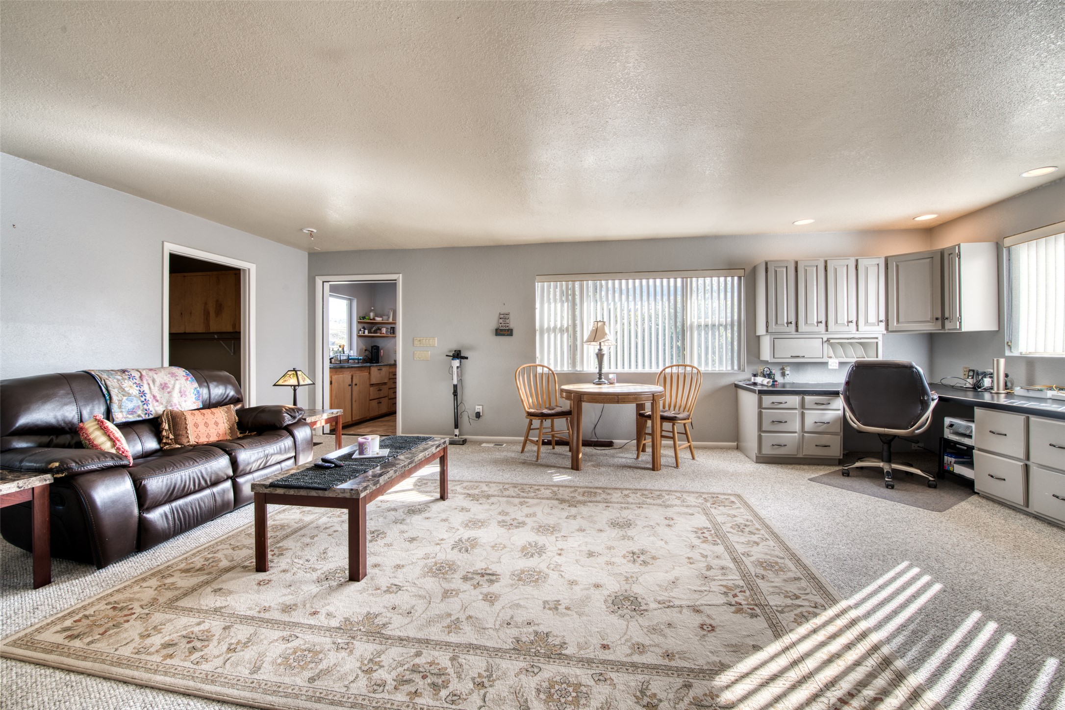4485 Thorning Loop Property Photo 38