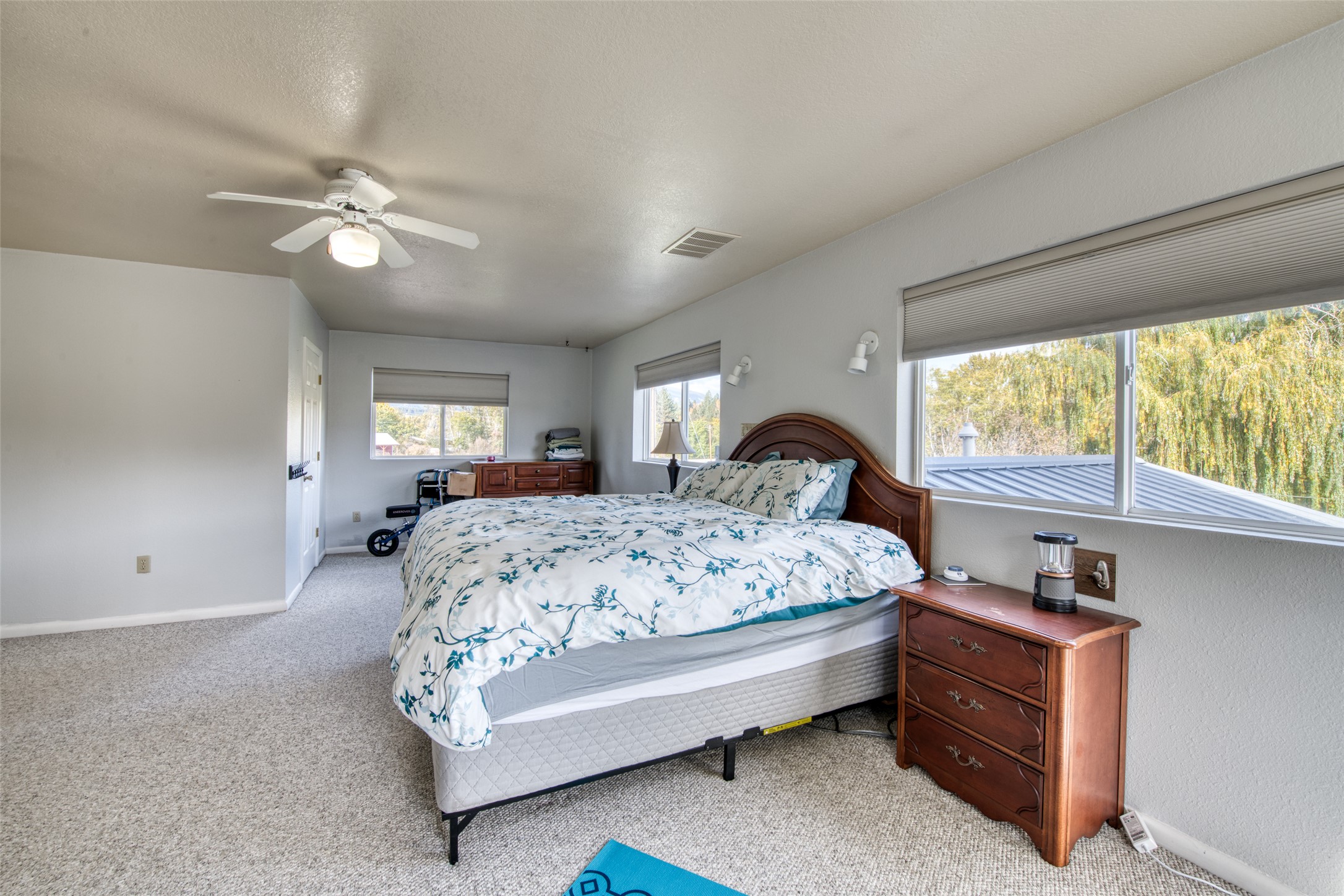 4485 Thorning Loop Property Photo 44