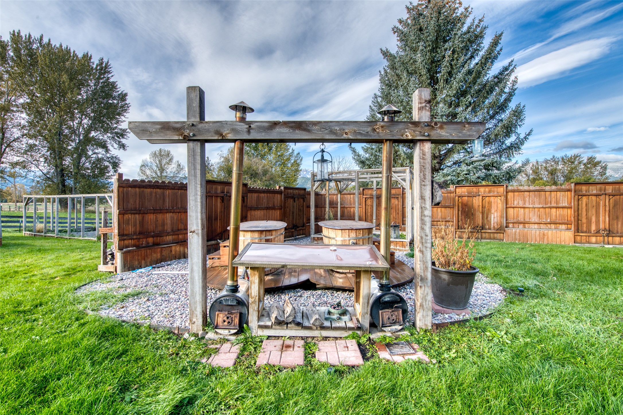 4485 Thorning Loop Property Photo 57