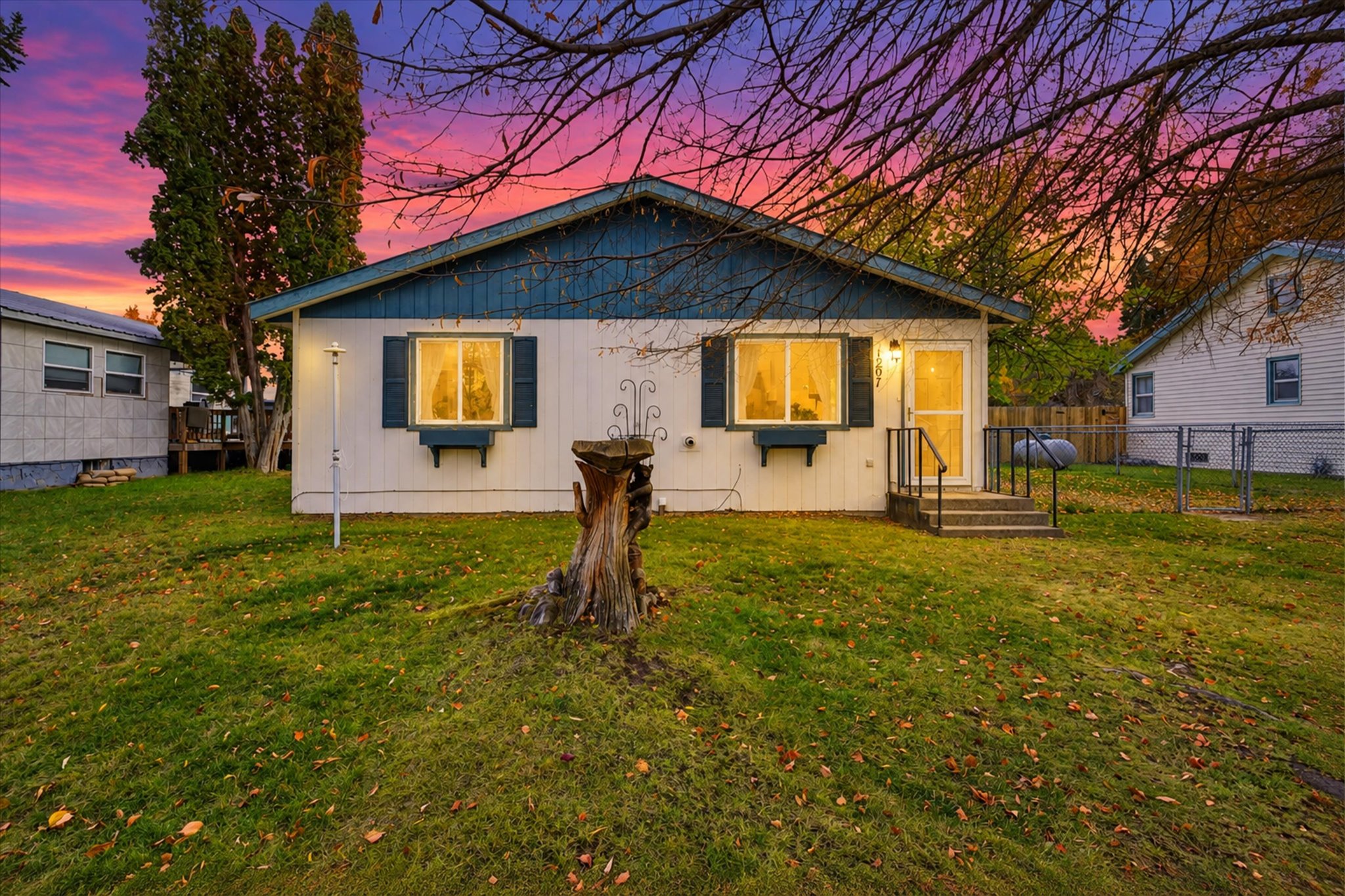 1207 Idaho Avenue Property Photo 1