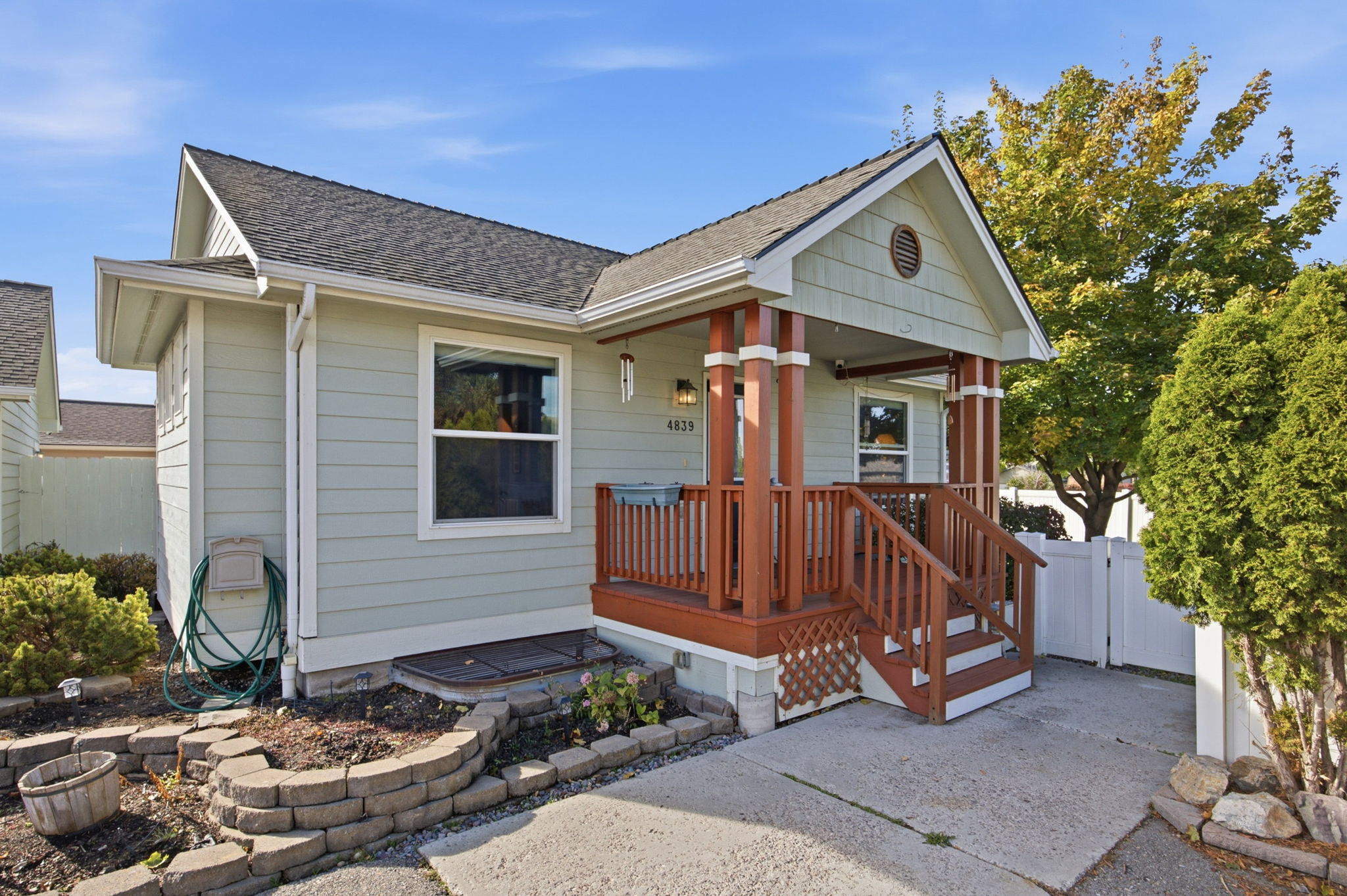 4839 Potter Park Loop Property Photo 1