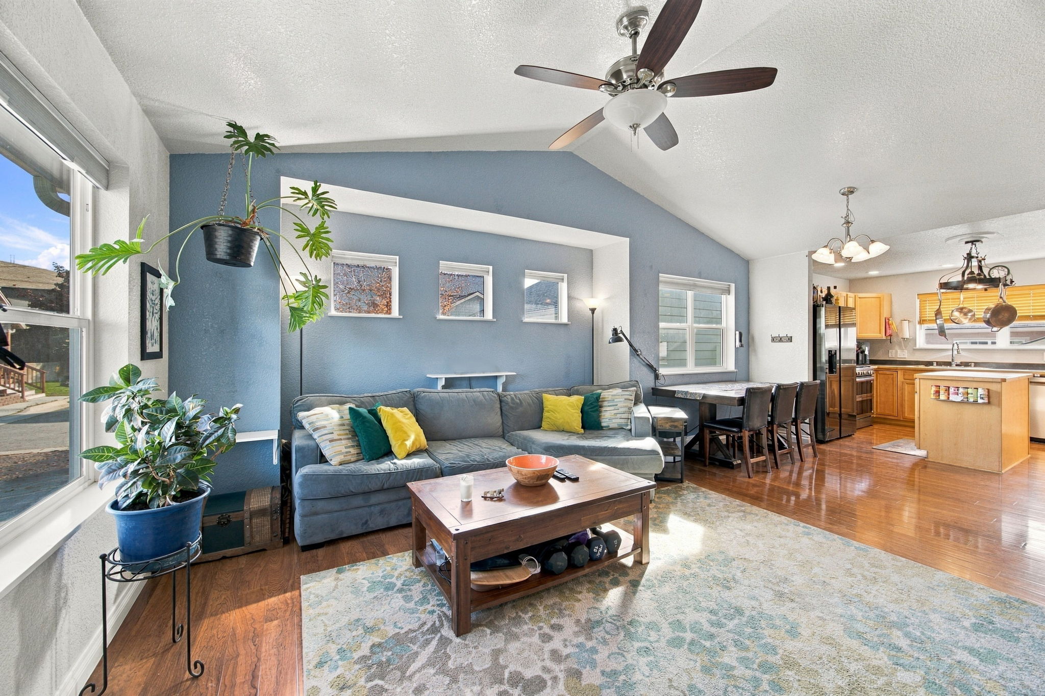 4839 Potter Park Loop Property Photo 6