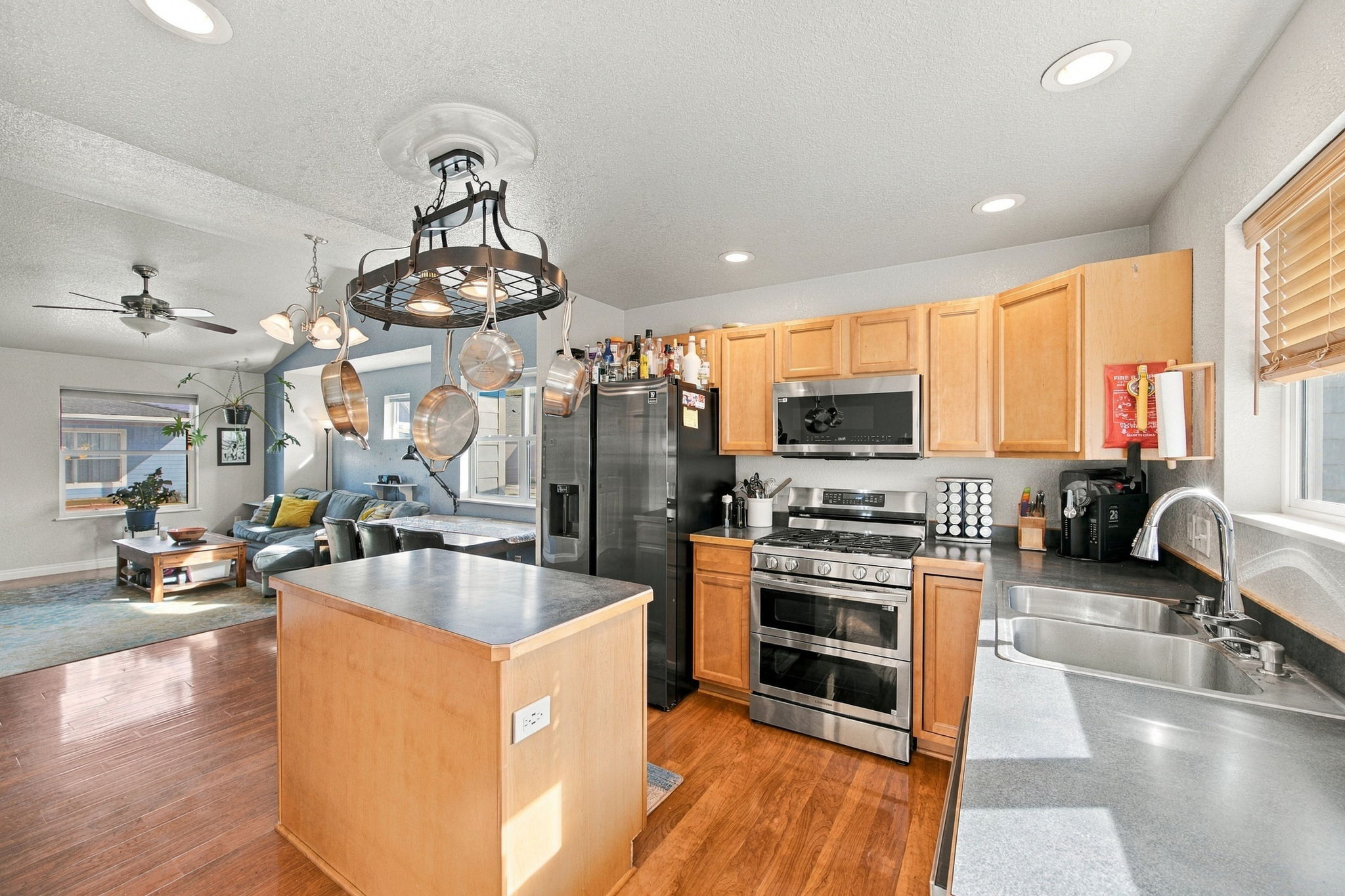 4839 Potter Park Loop Property Photo 8
