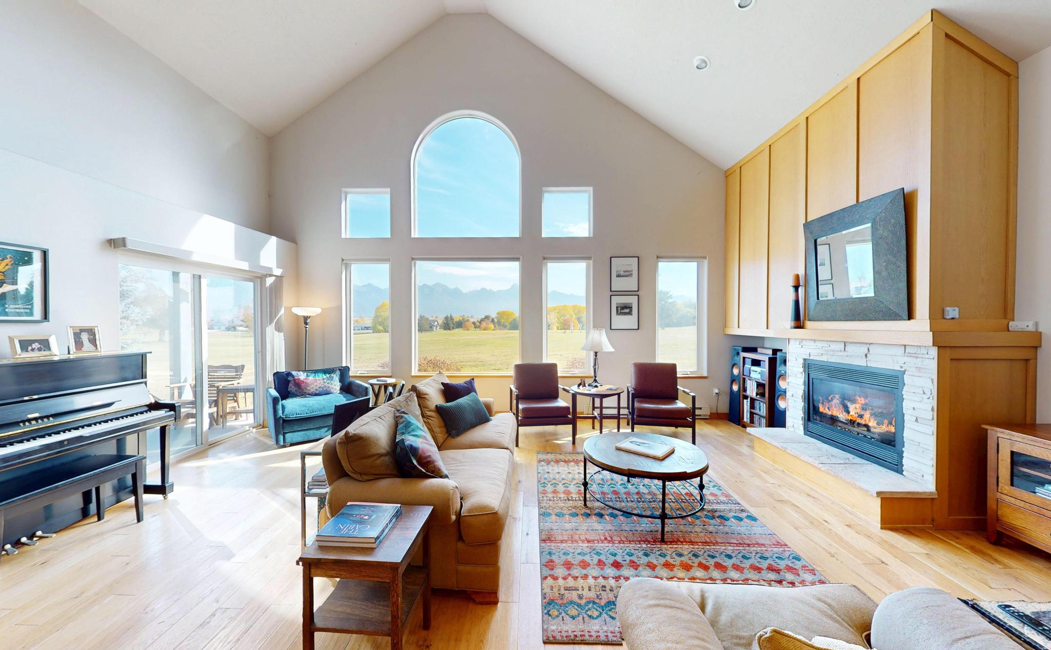 46566 Tamarac Loop Property Photo 7