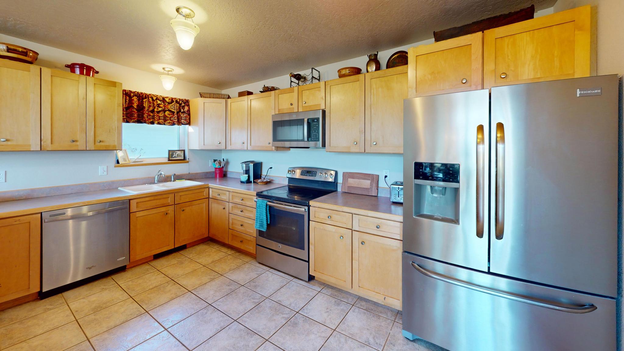 46566 Tamarac Loop Property Photo 11
