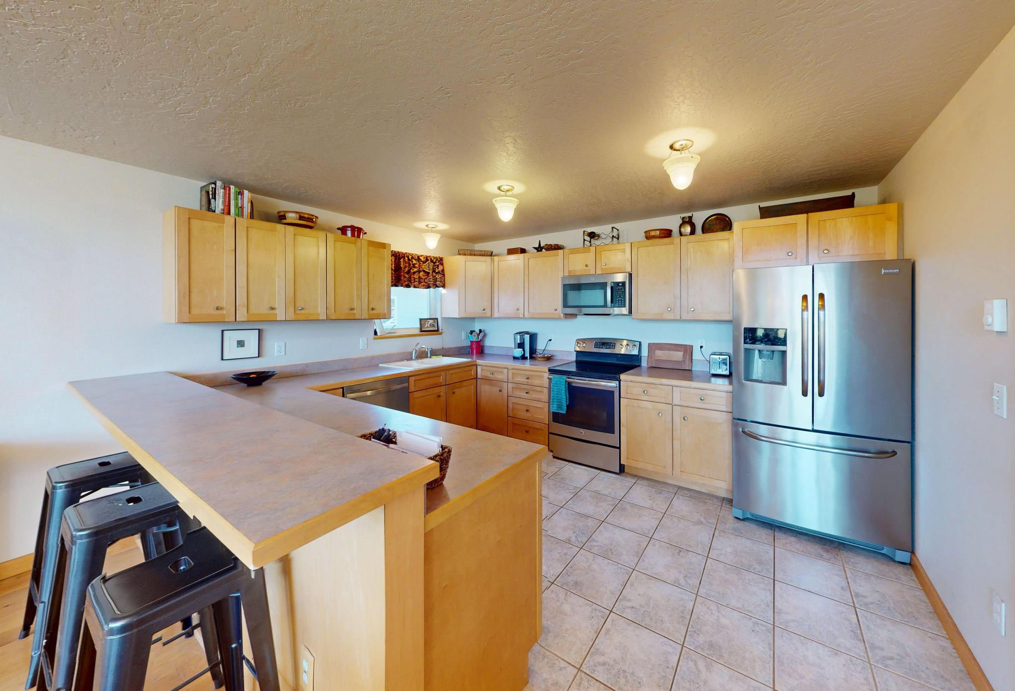46566 Tamarac Loop Property Photo 12