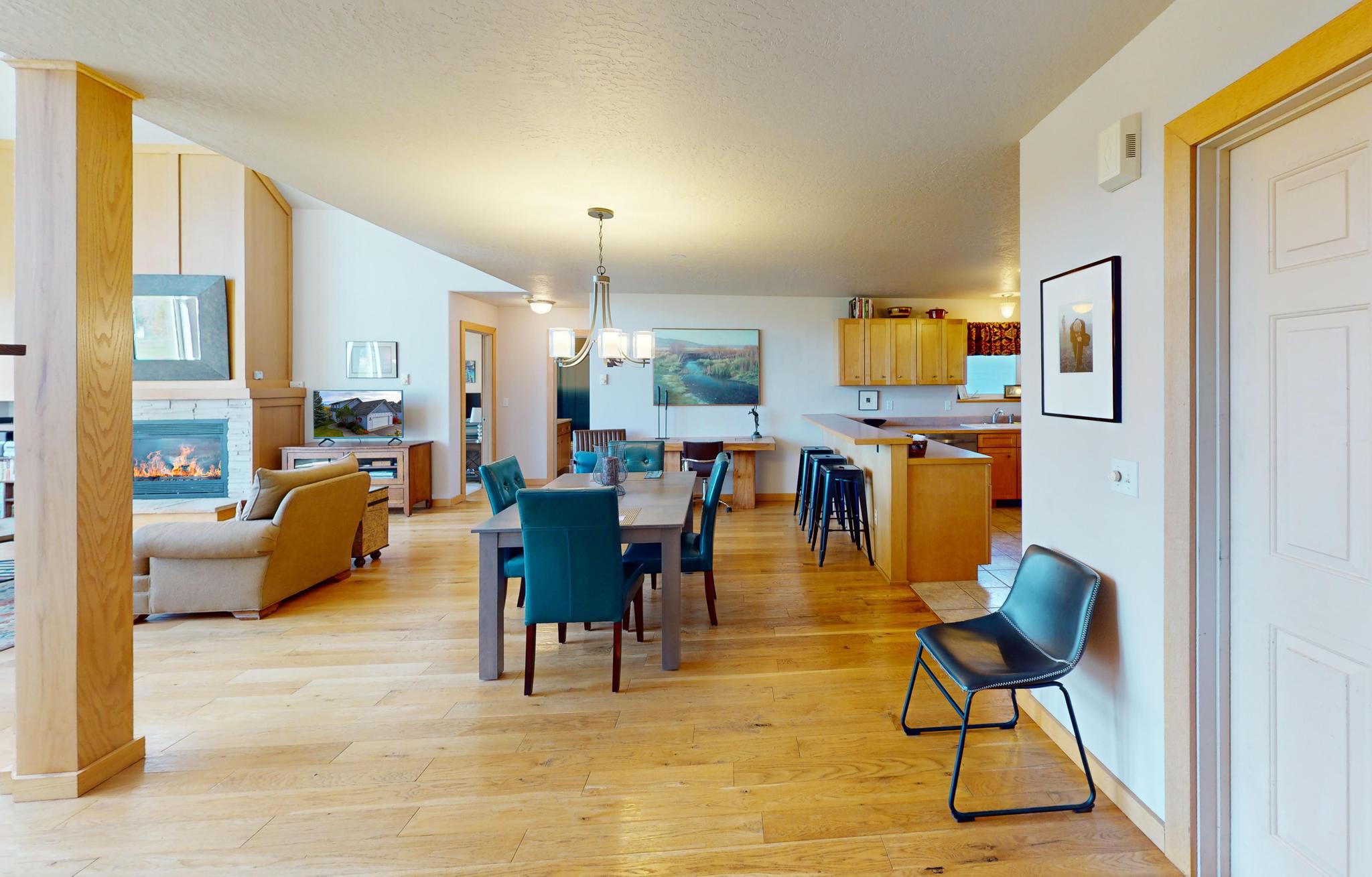 46566 Tamarac Loop Property Photo 14