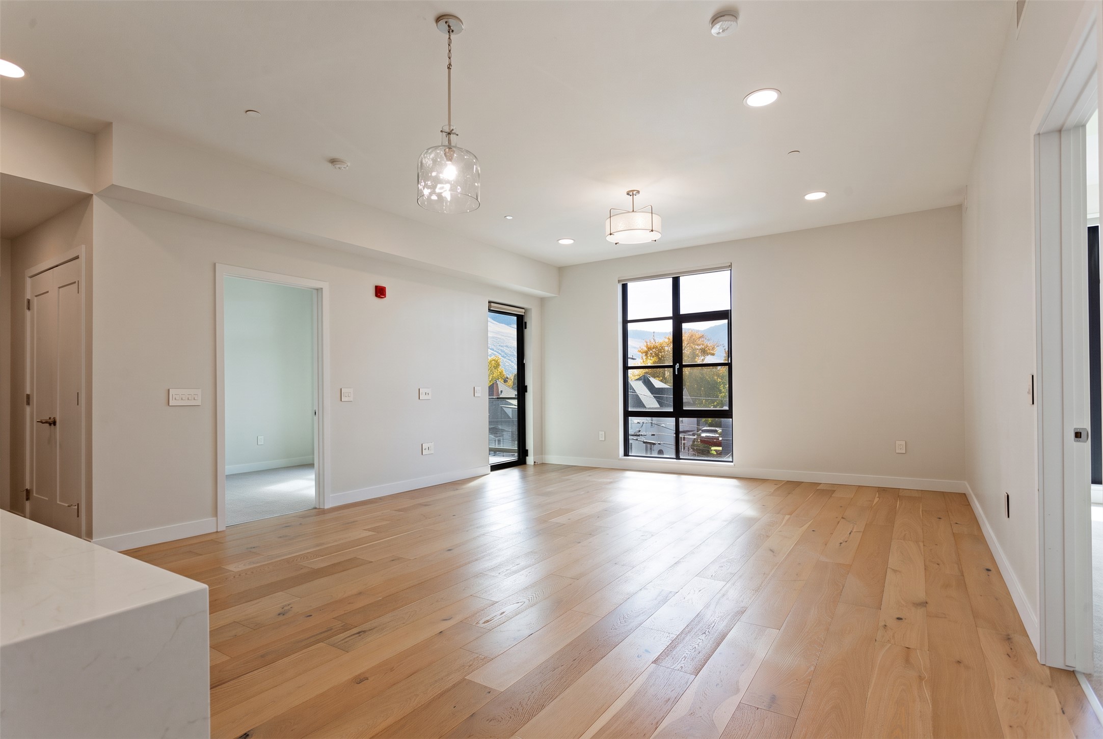 265 S 4th Street E 302 Property Photo 15