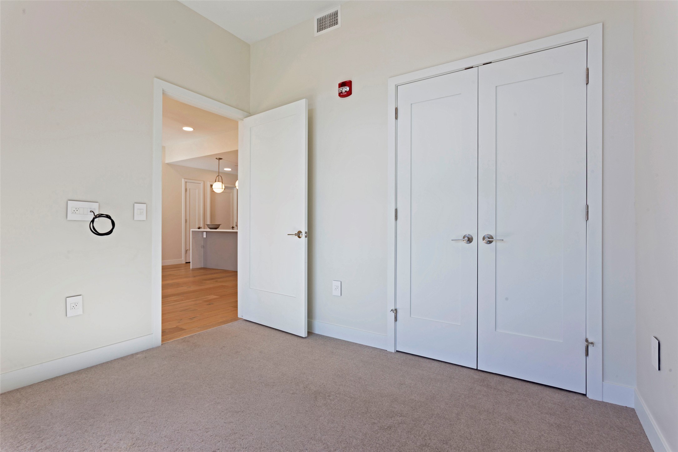 265 S 4th Street E 302 Property Photo 22