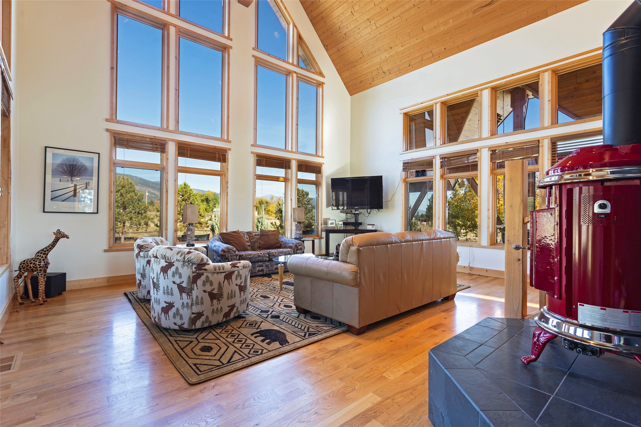 30080119 Property Photo 4