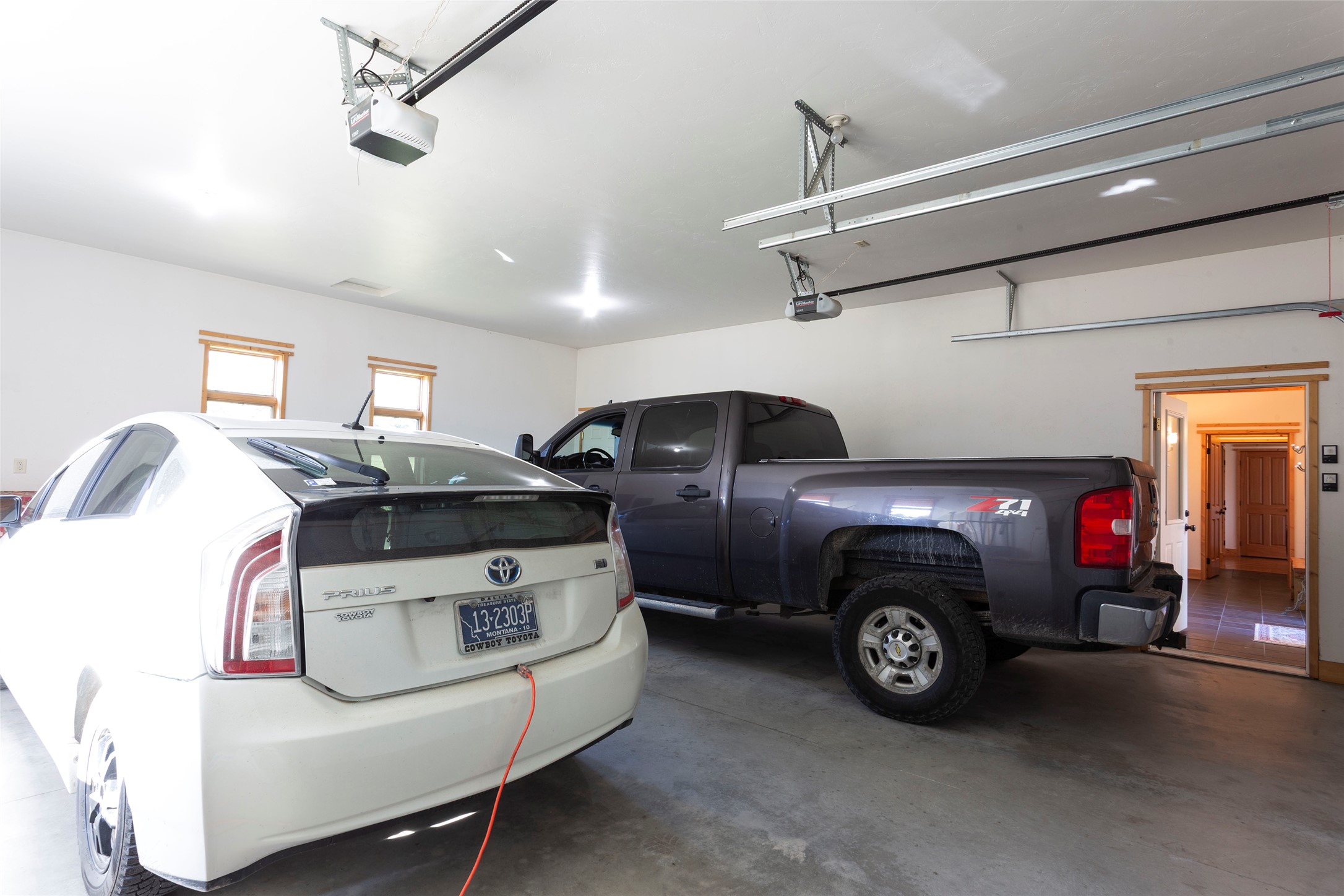 30080119 Property Photo 23
