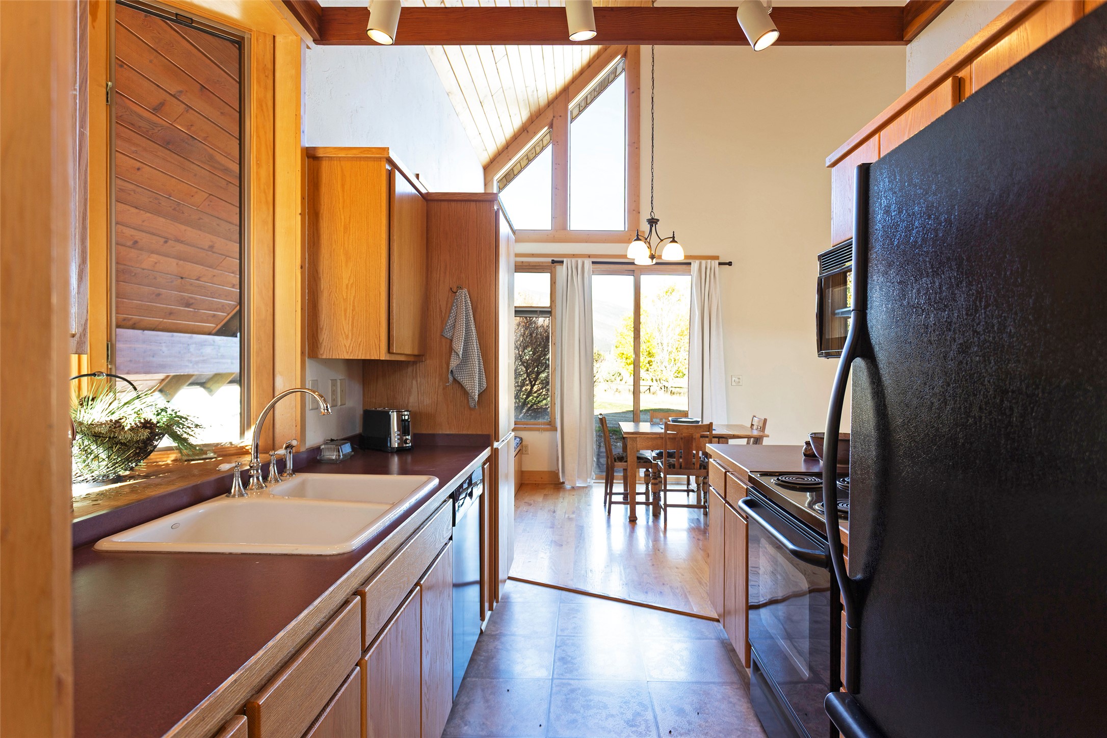 30080119 Property Photo 30