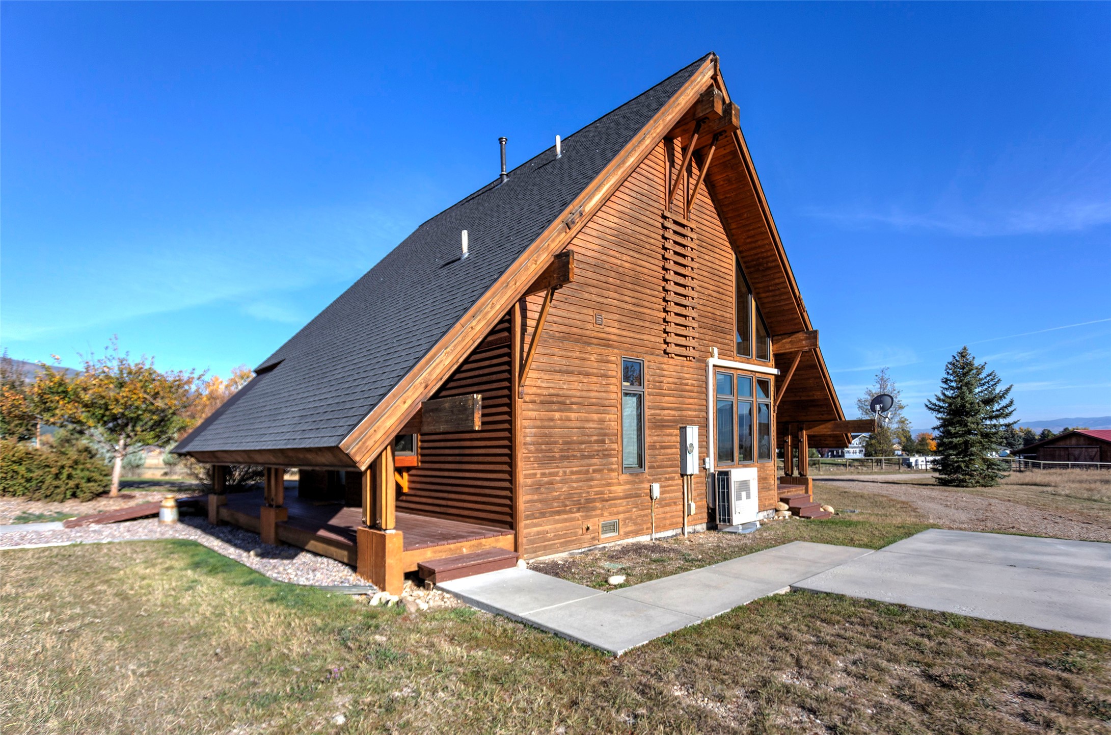 30080119 Property Photo 79