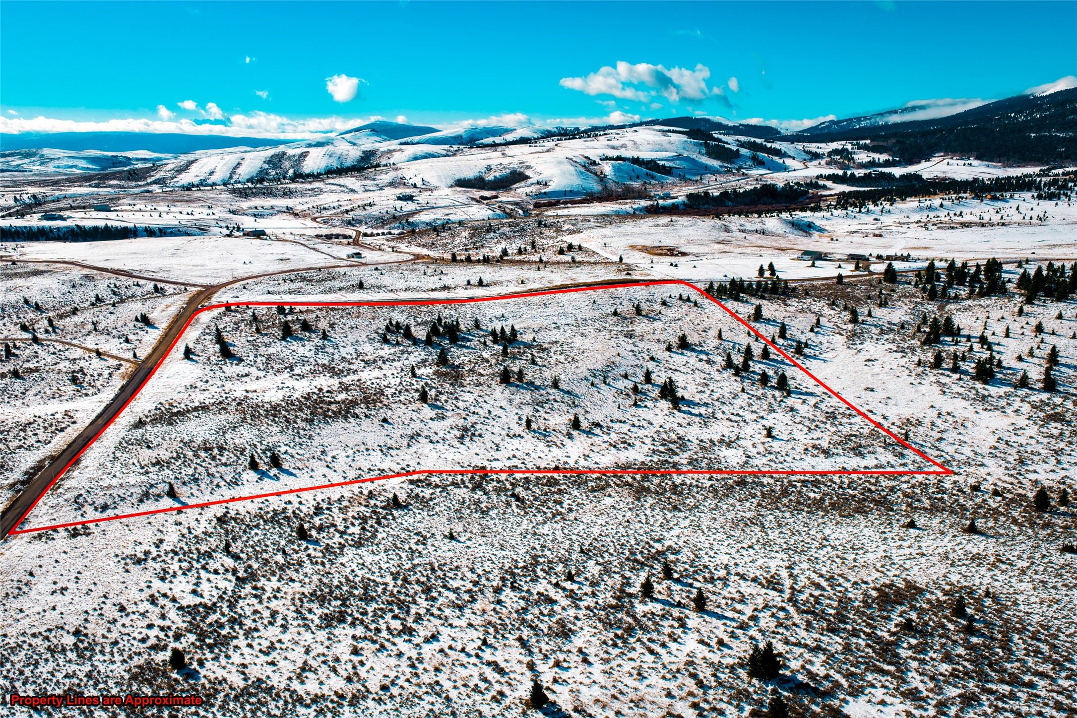 15 Stagecoach Trail Property Photo 1