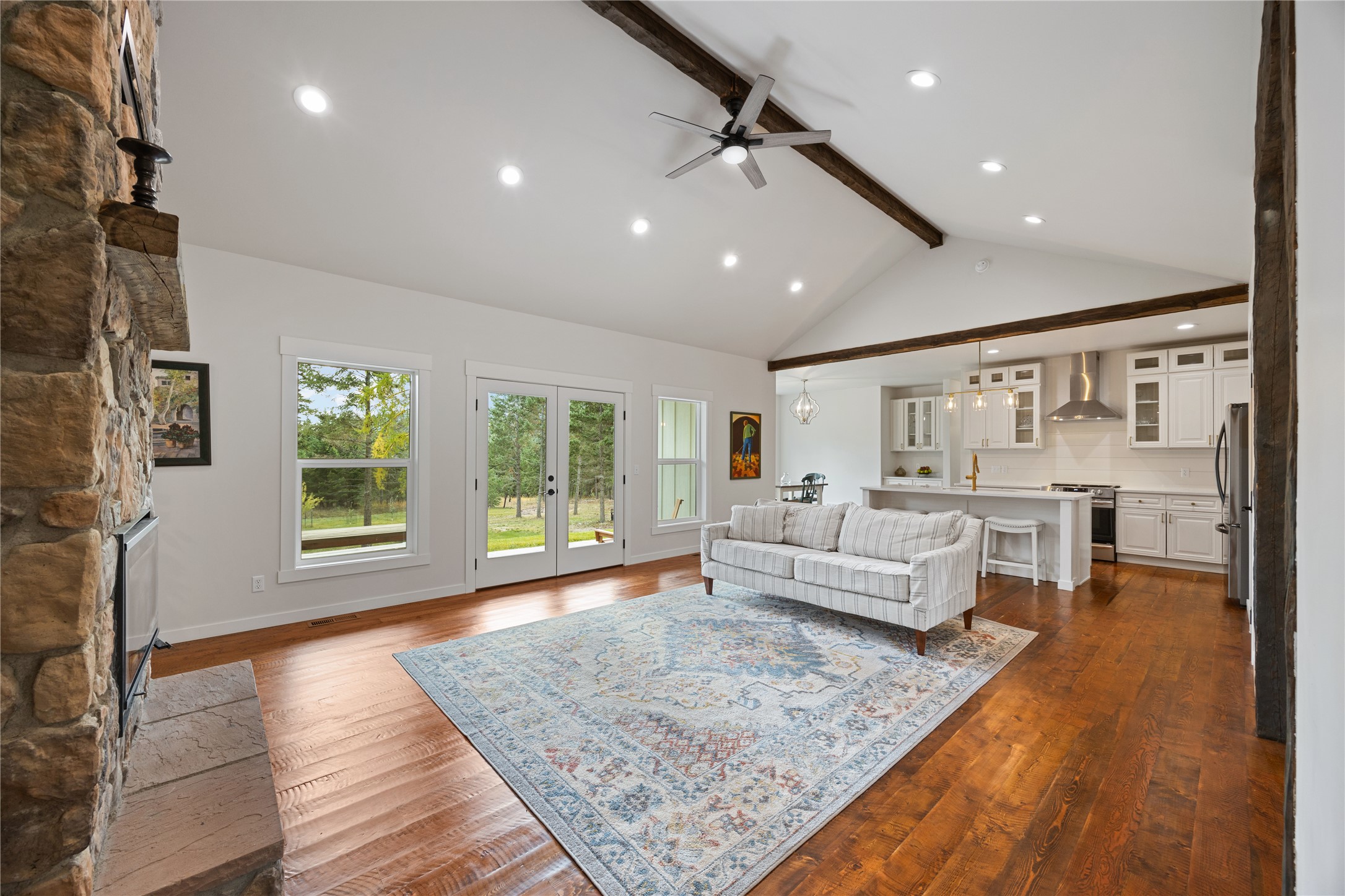 20341 Swan View Road Property Photo 10