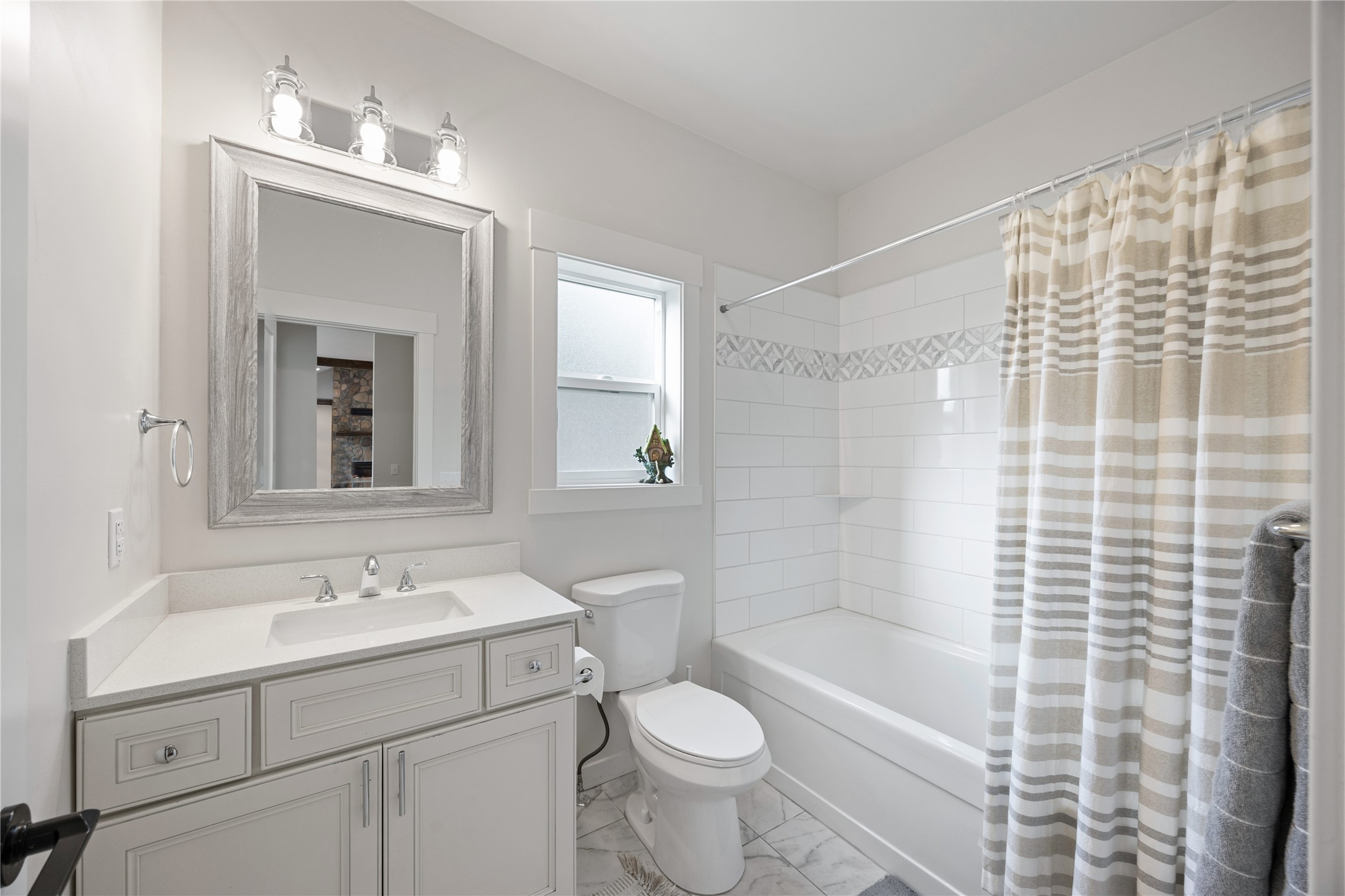 20341 Swan View Road Property Photo 32