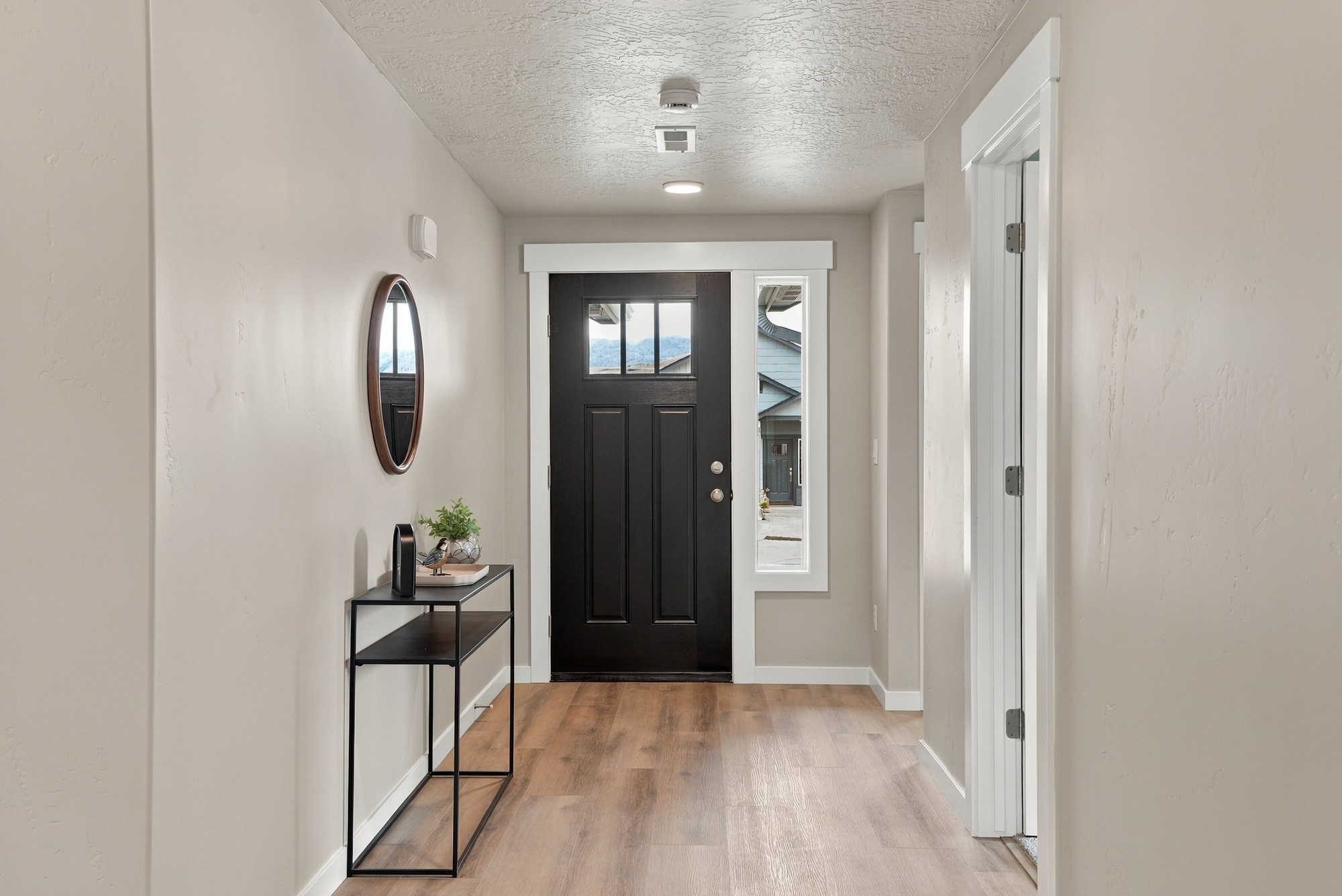 10409 Dufferin Drive Property Photo 2