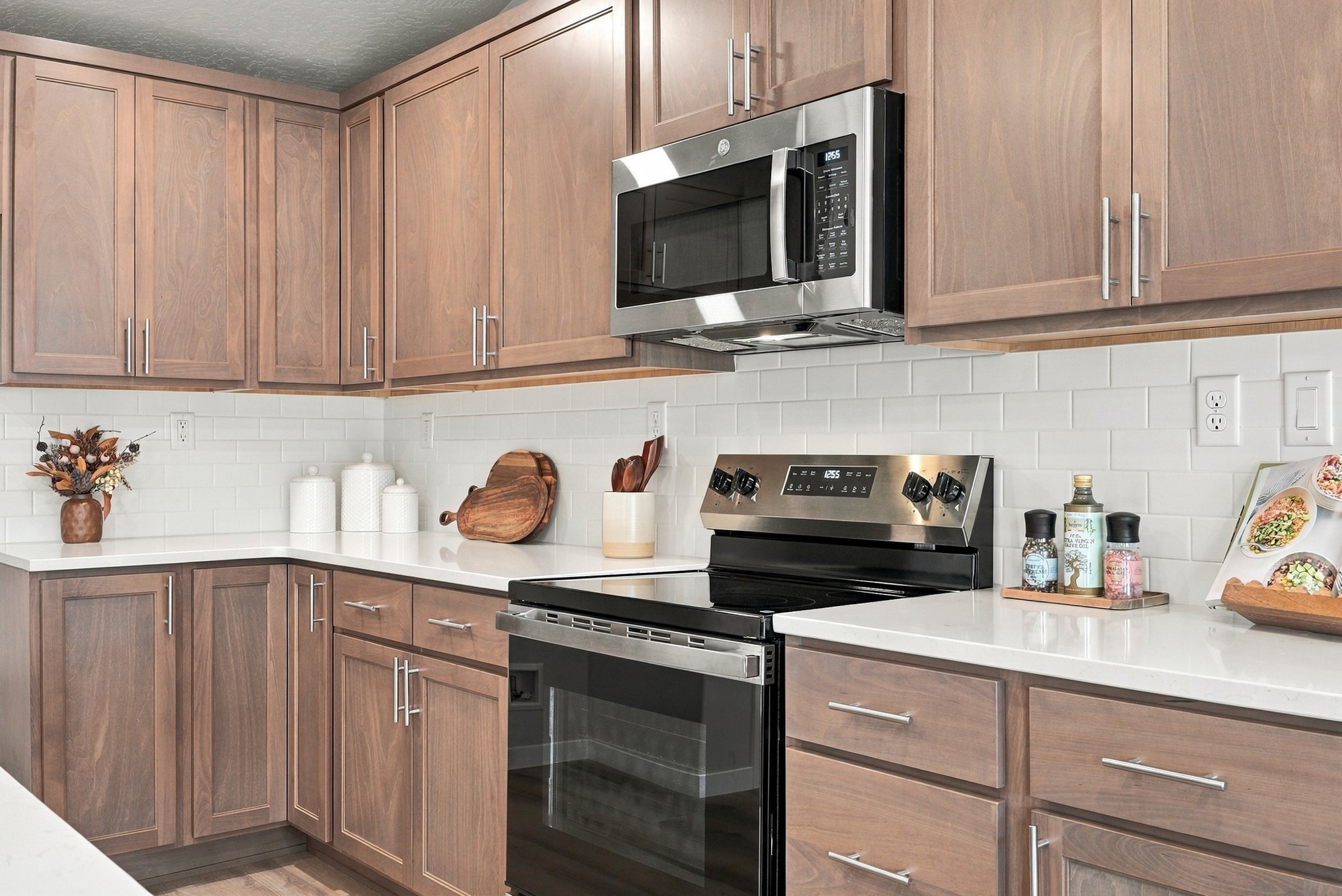 10409 Dufferin Drive Property Photo 11